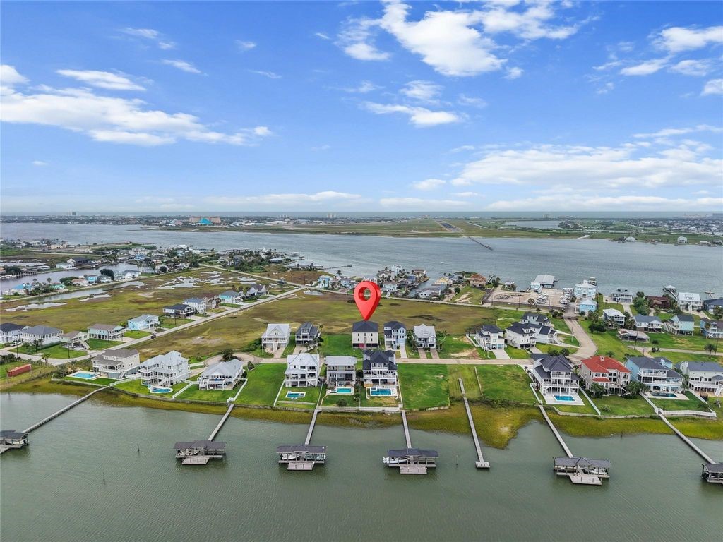 This home is located in such a way it will never take the direct hit of storms like the Seawall does but still remains in a location that provides amazing views from every room and every balcony