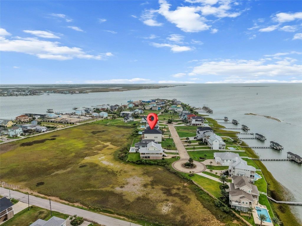 This home is a must see. This home is a must see.