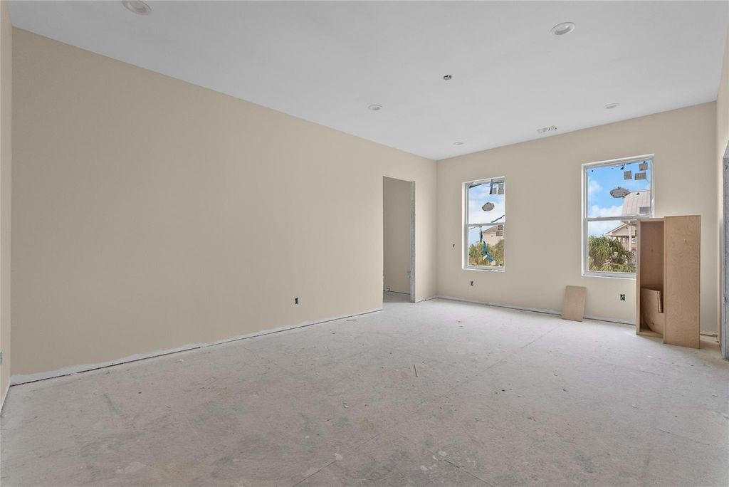 9305 Vista Bella, Galveston, TX 77554