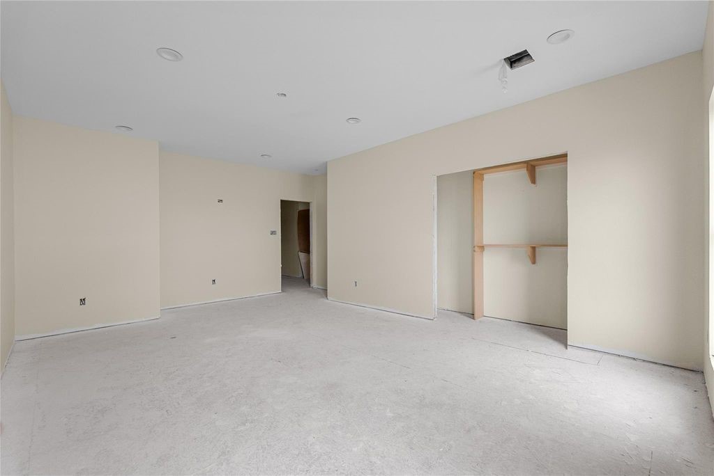 9305 Vista Bella, Galveston, TX 77554