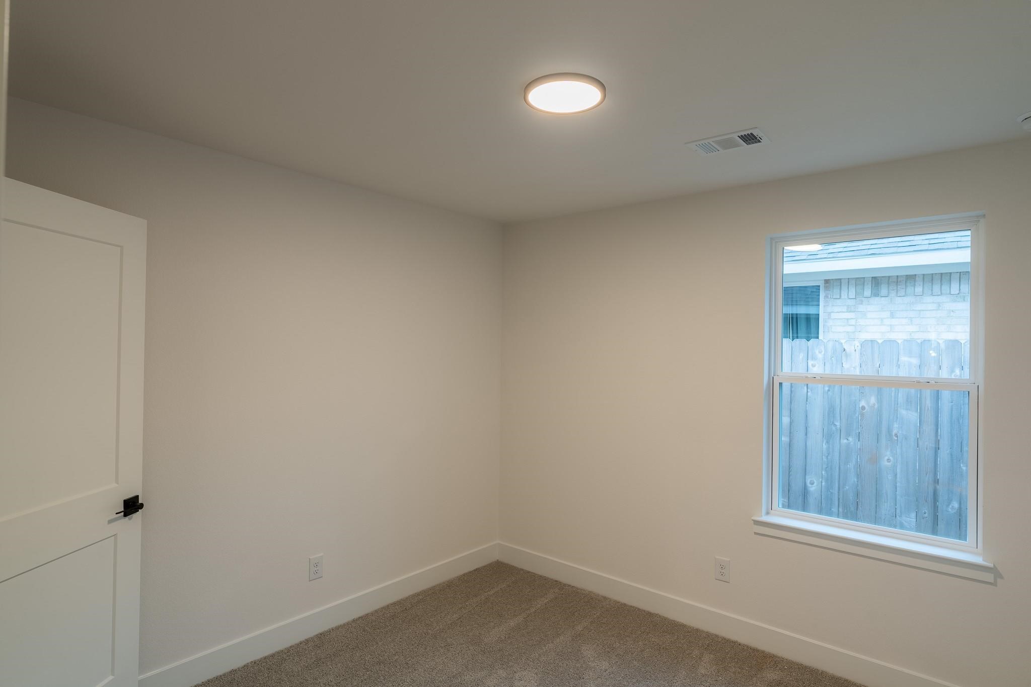 4406 W Bayou Maison Circle, Dickinson, TX 77539