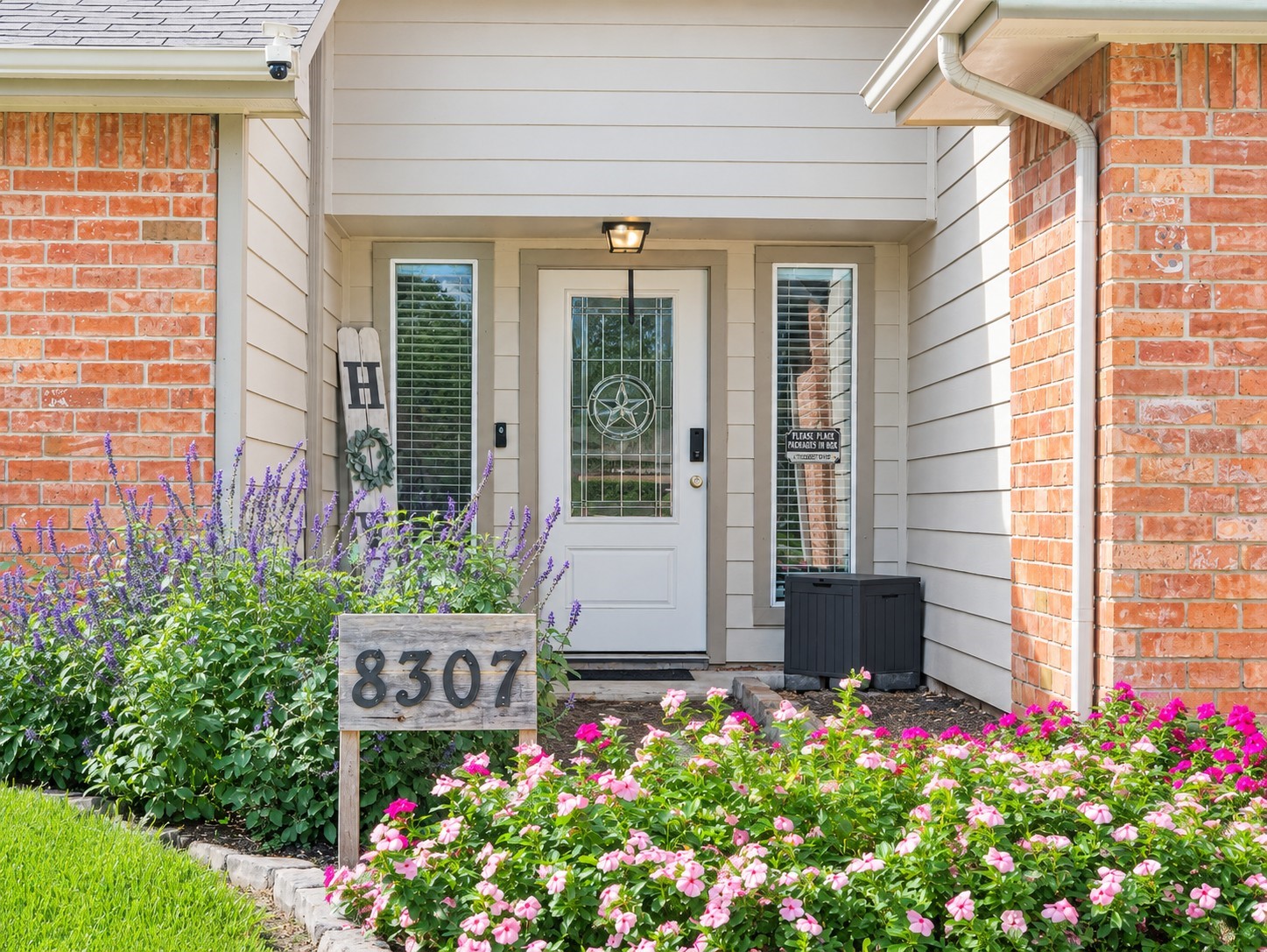 8307 Blossom Bell Lane, Houston, TX 77489