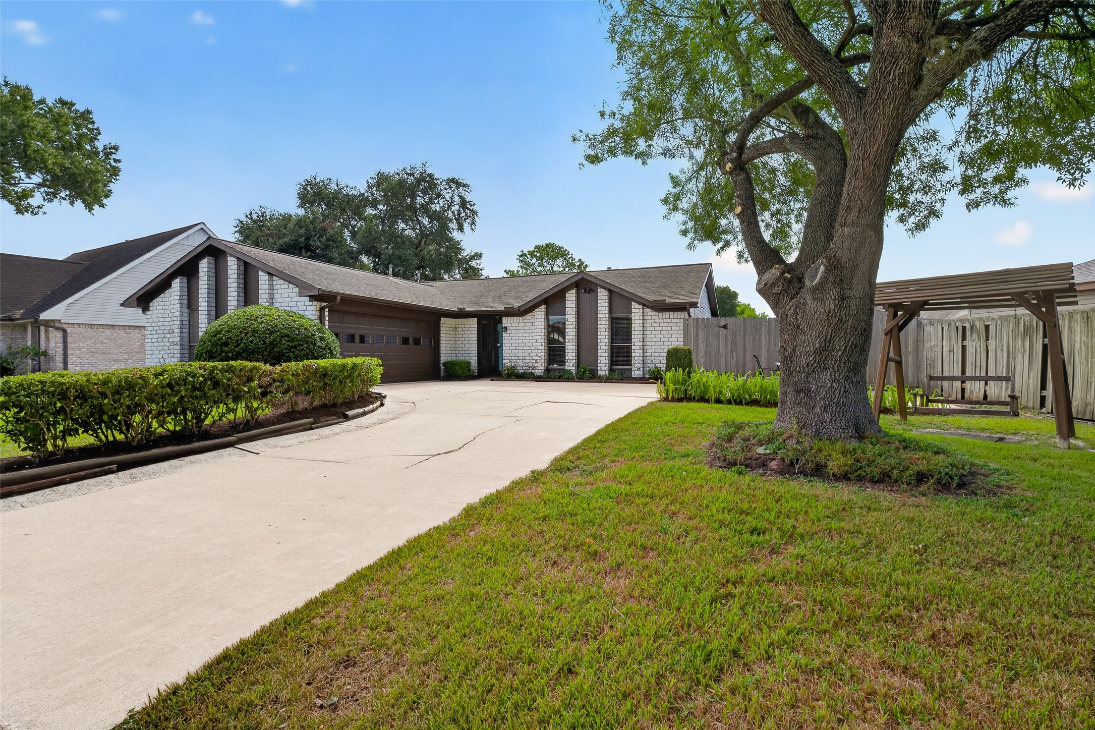 11414 Sagemeadow Lane, Houston, TX 77089