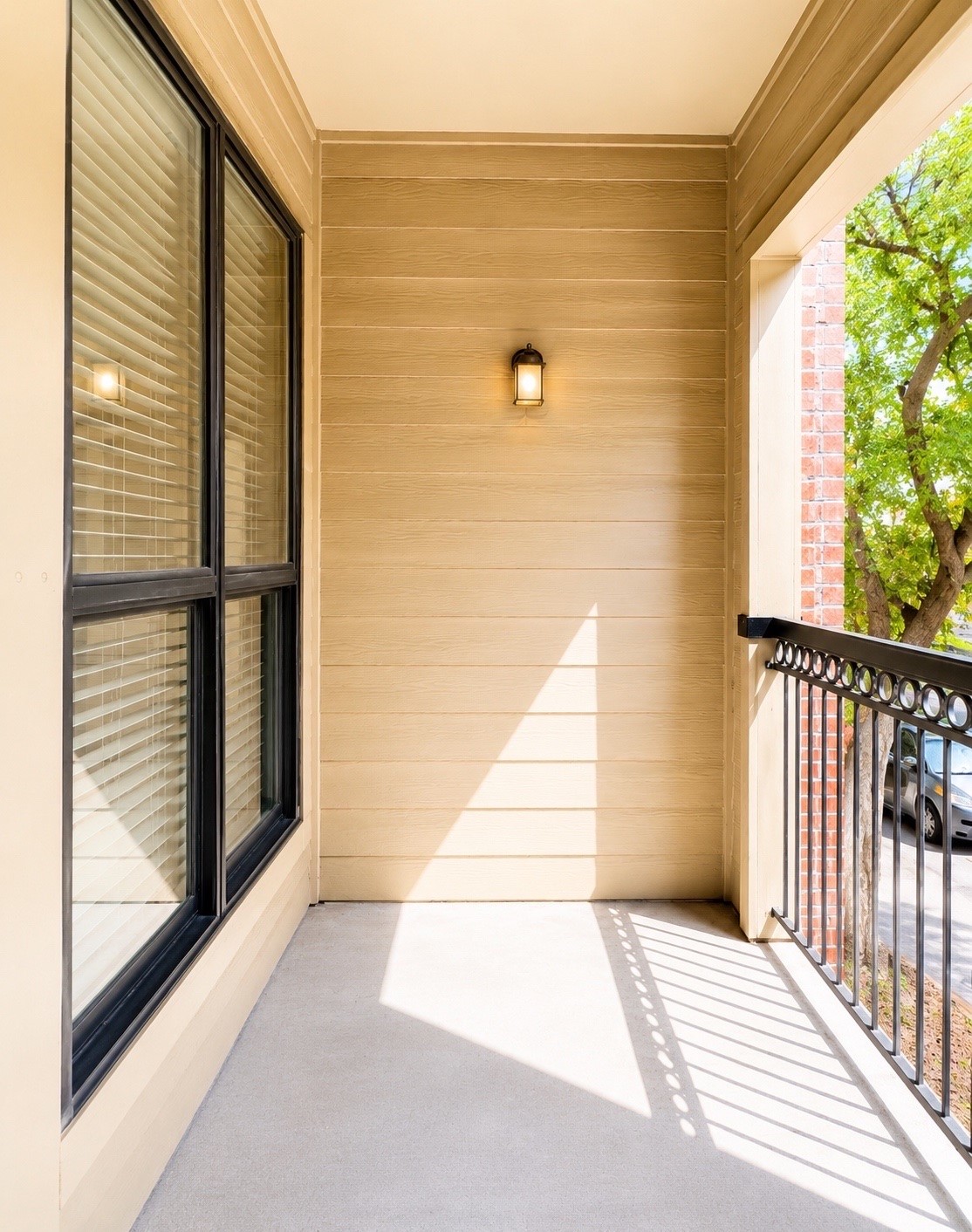 2222 Smith Street, #102, Houston, TX 77002 2222 Smith Street, #102, Houston, TX 77002