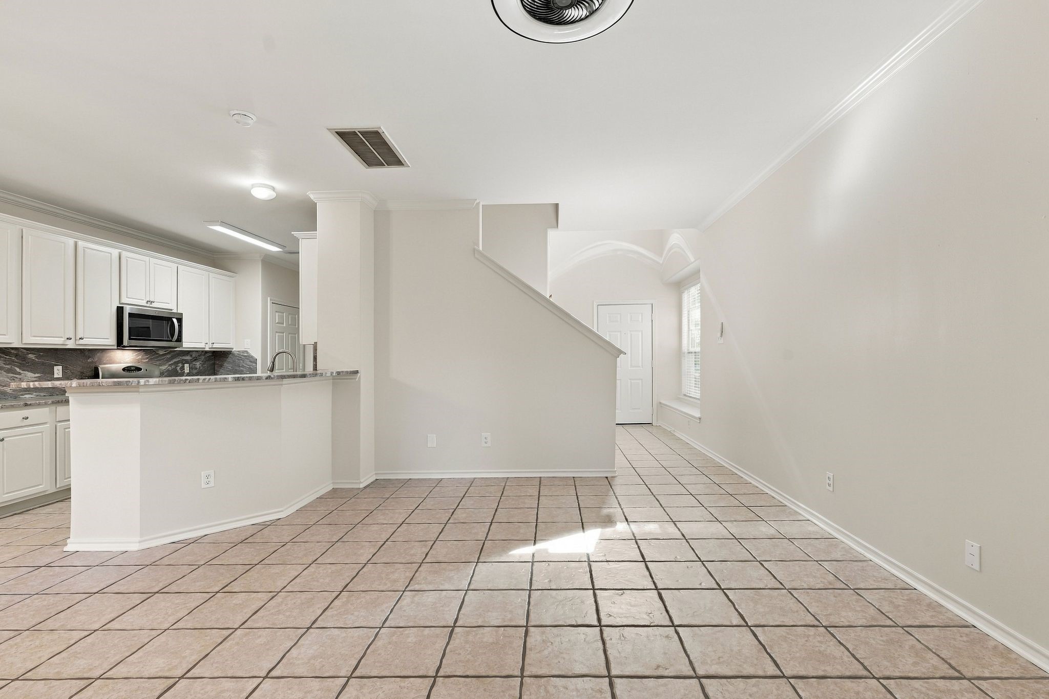 142 N Camellia Grove Circle, The Woodlands, TX 77382