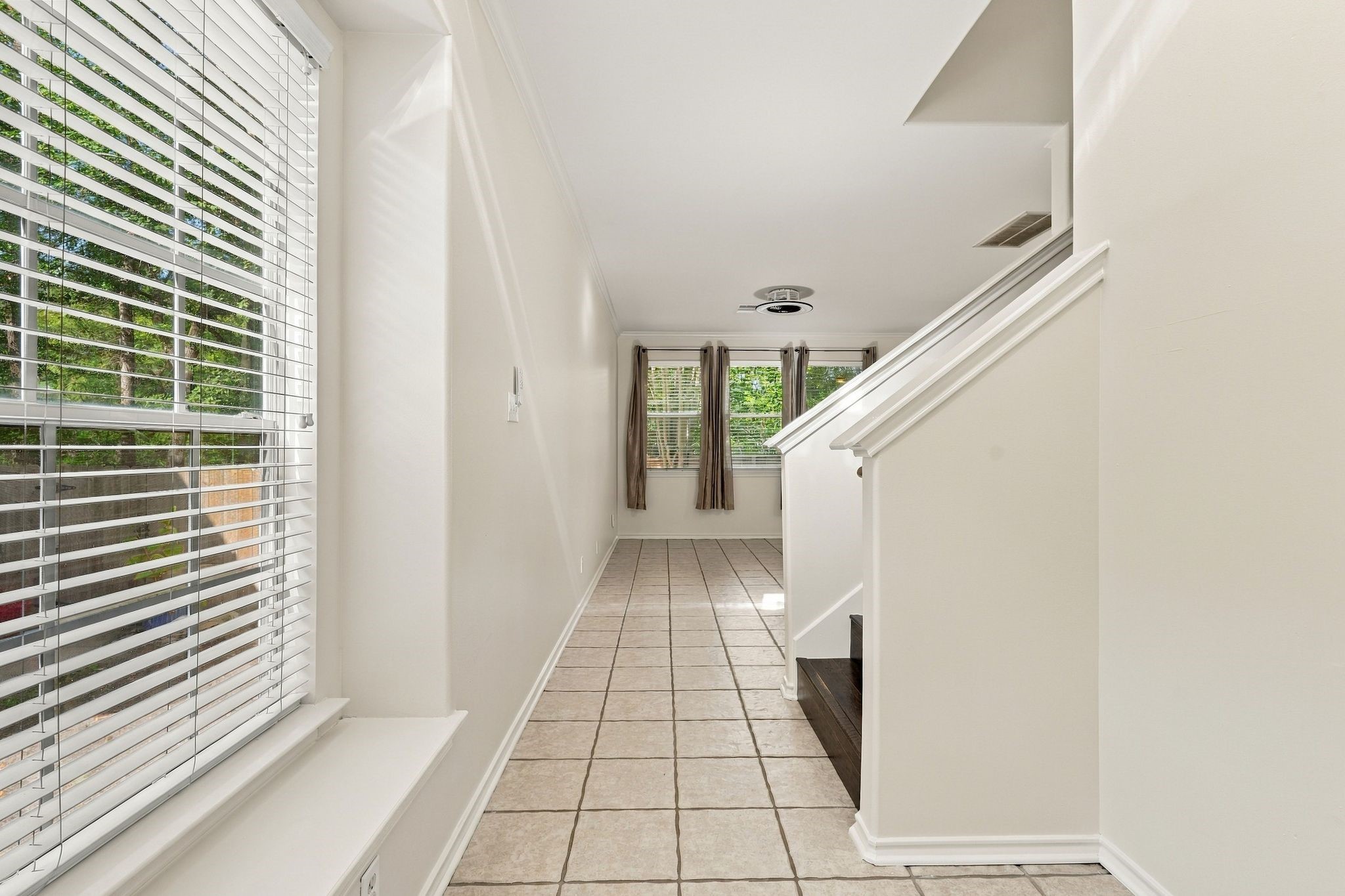 142 N Camellia Grove Circle, The Woodlands, TX 77382