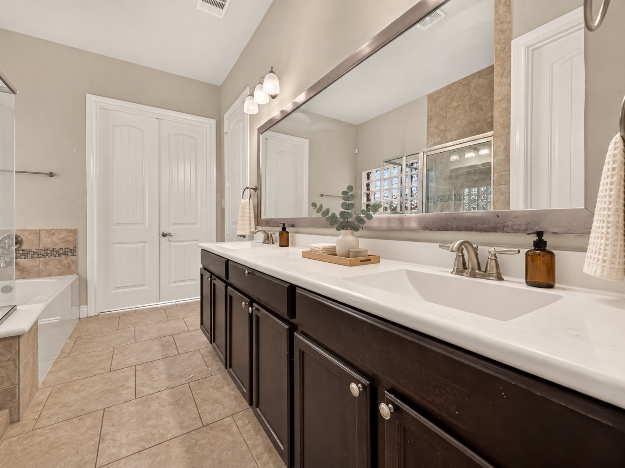 5247 Pickford Grove, Sugar Land, TX 77479