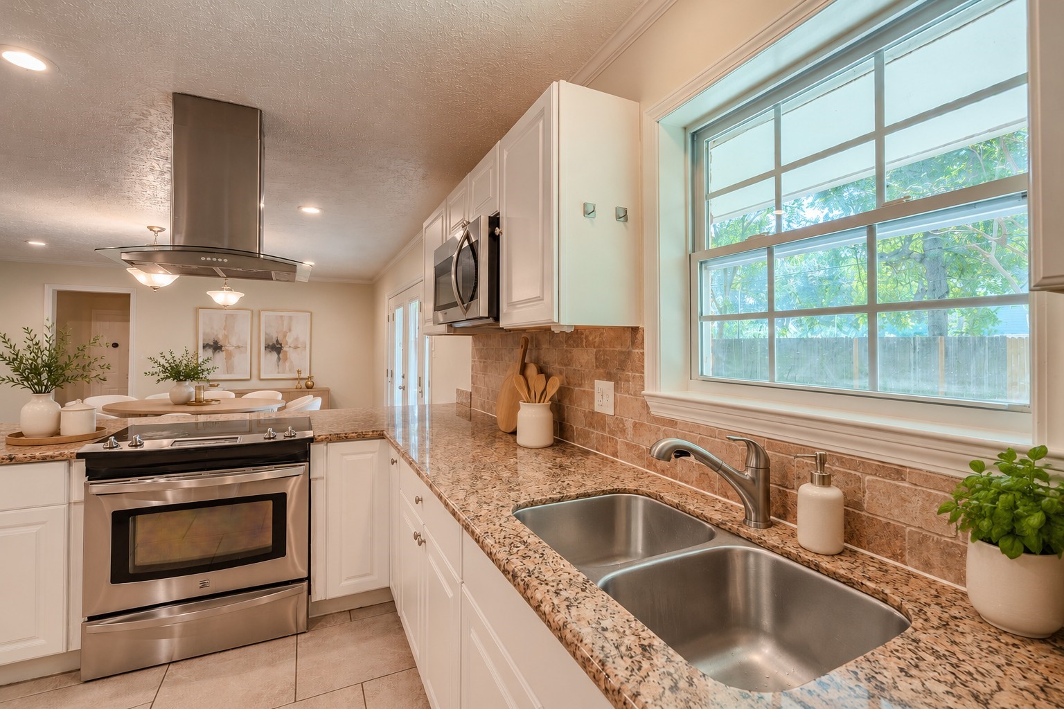 1243 Lehman Street, Houston, TX 77018