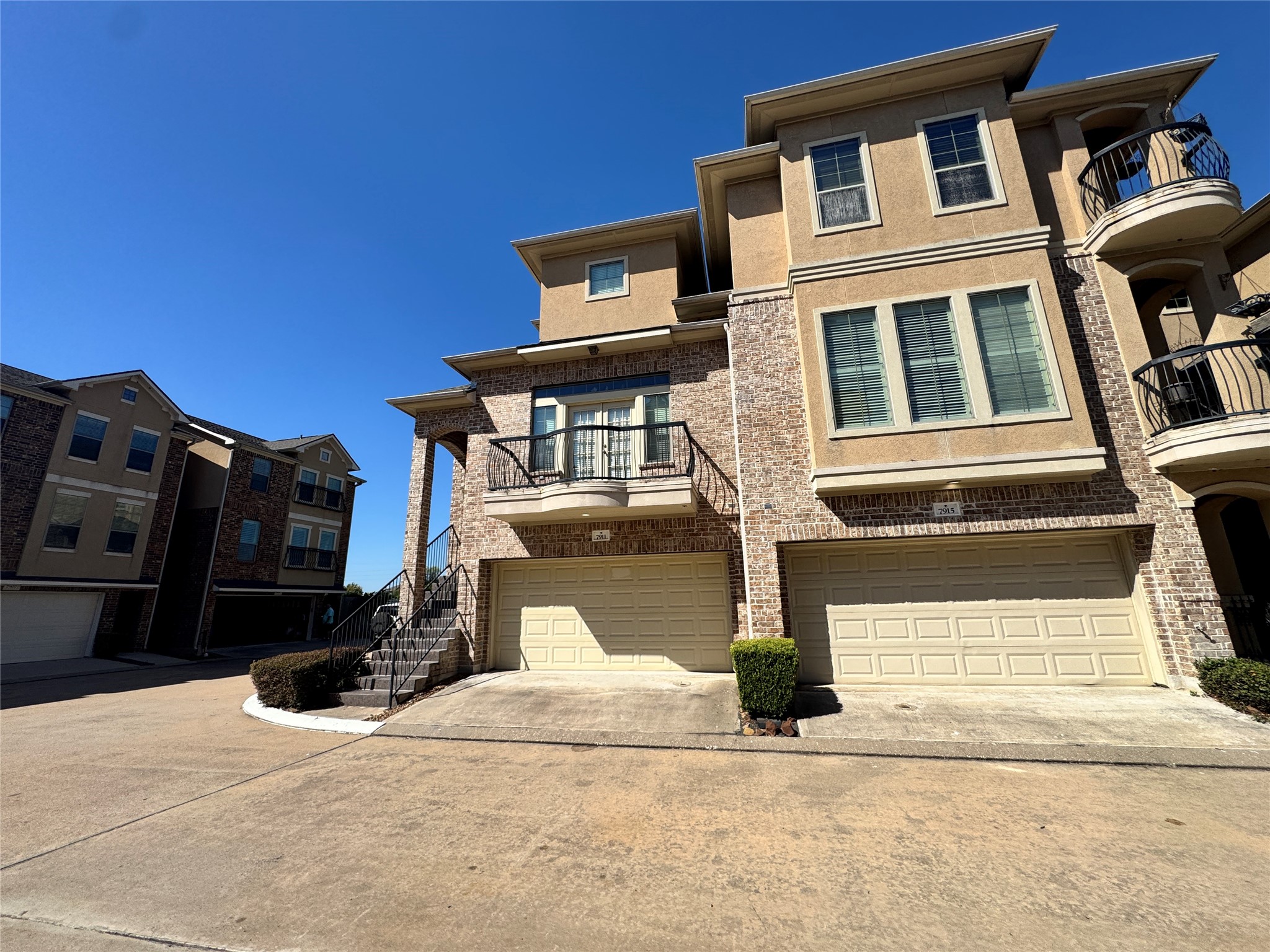 7911 Ouray Drive, Houston, TX 77040 7911 Ouray Drive, Houston, TX 77040