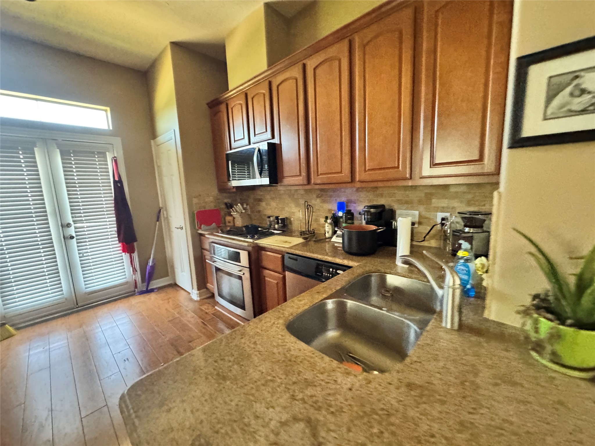 7911 Ouray Drive, Houston, TX 77040