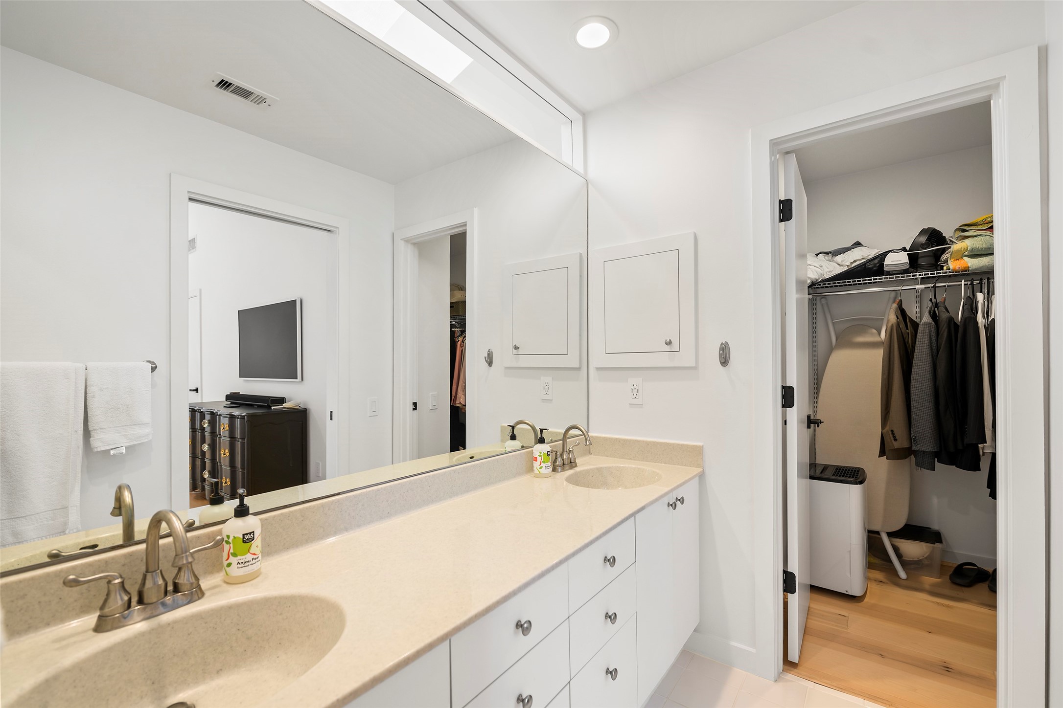 Double vanity. Large walk through closet