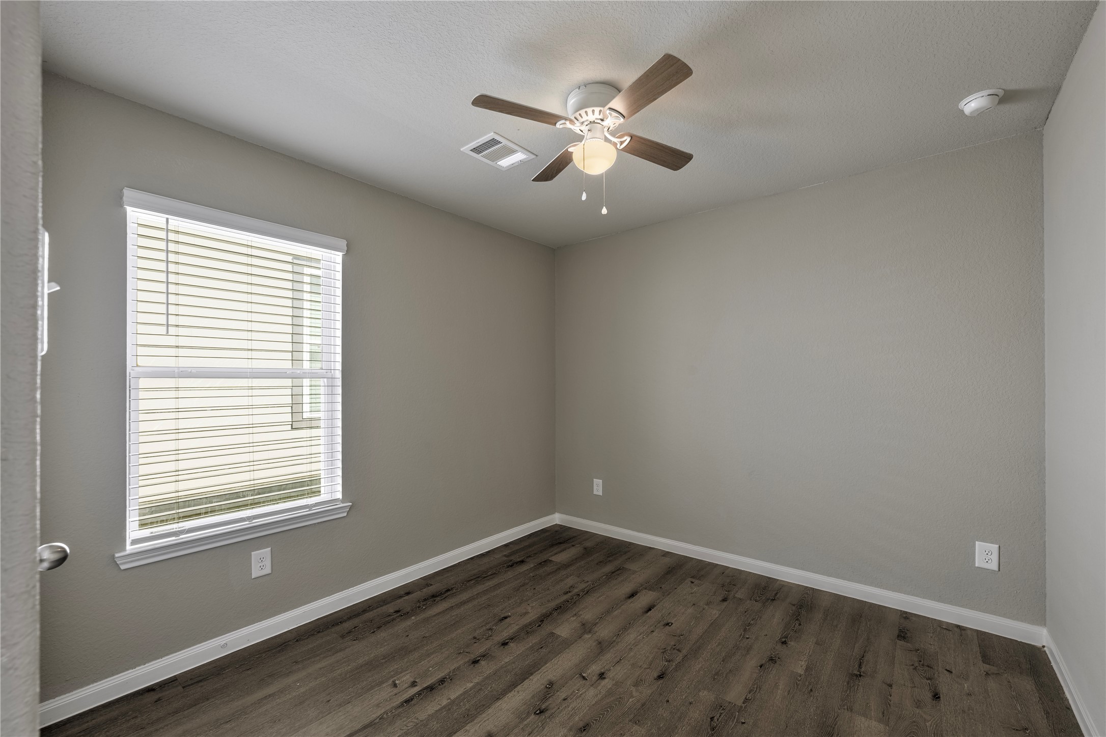 25416 Grotto Falls Lane, Porter, TX 77365