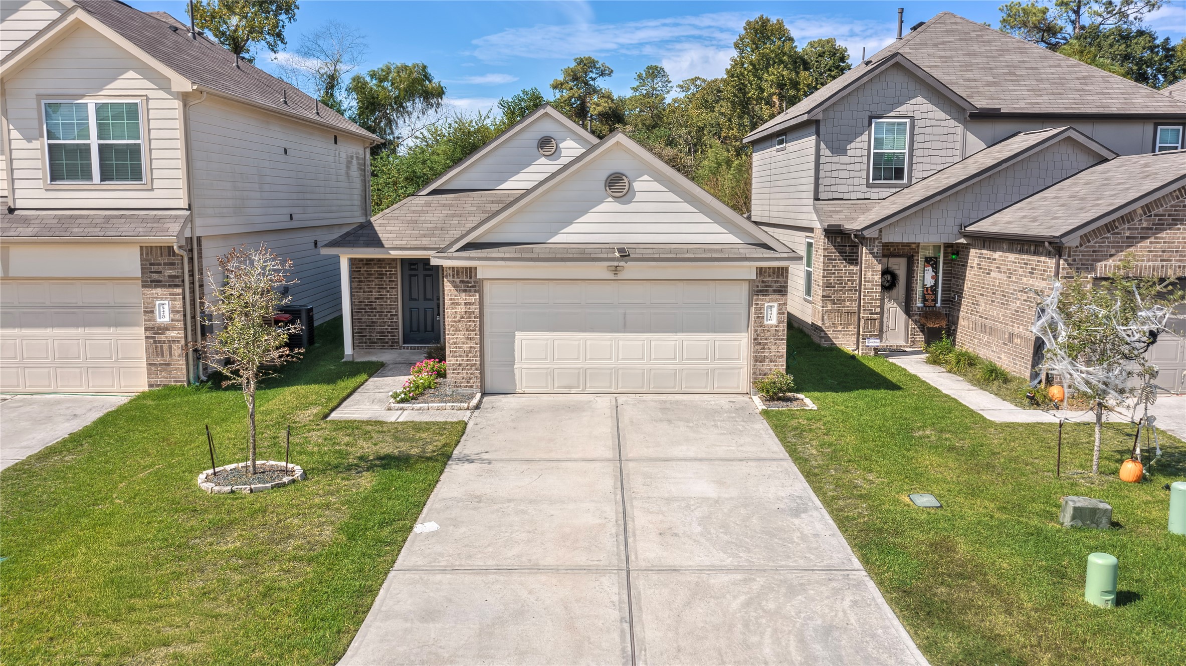 25416 Grotto Falls Lane, Porter, TX 77365