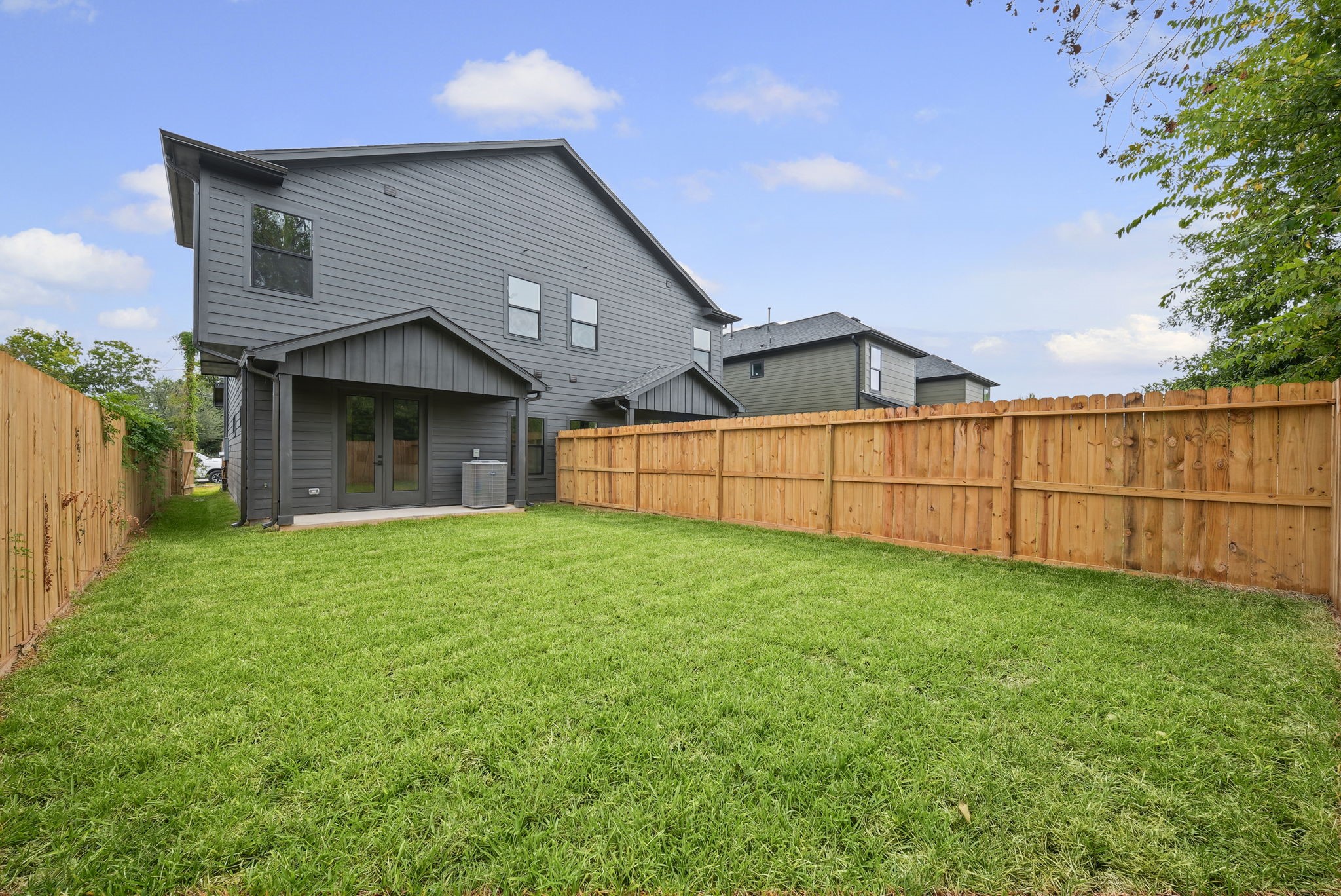 5601 Nielan Street, #B, Houston, TX 77028