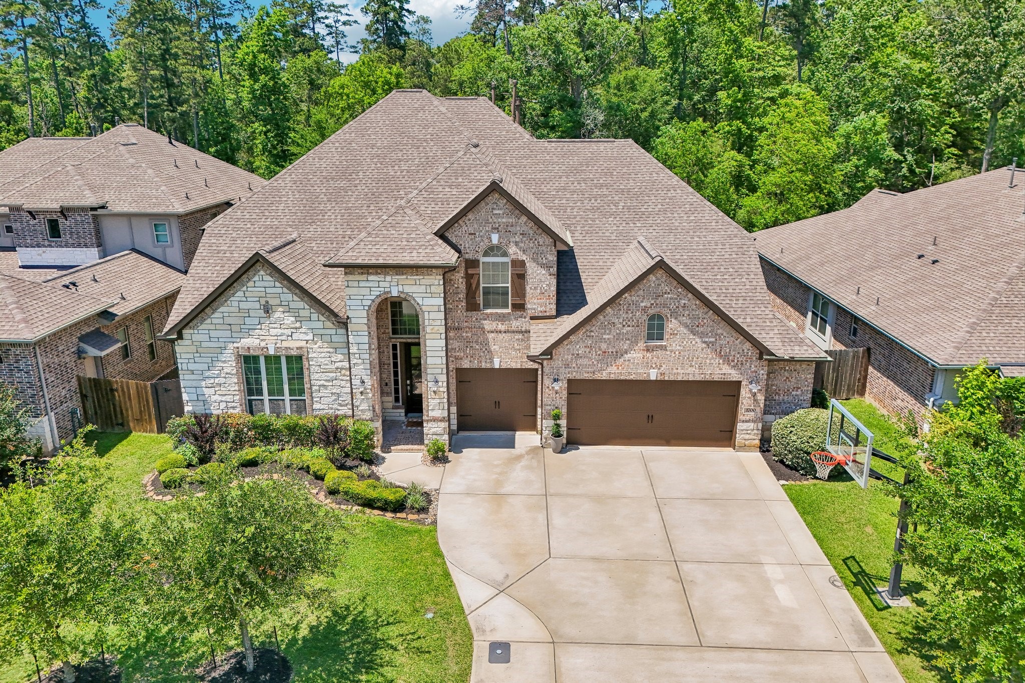 1700 Graystone Hills Drive, Conroe, TX 77304 1700 Graystone Hills Drive, Conroe, TX 77304