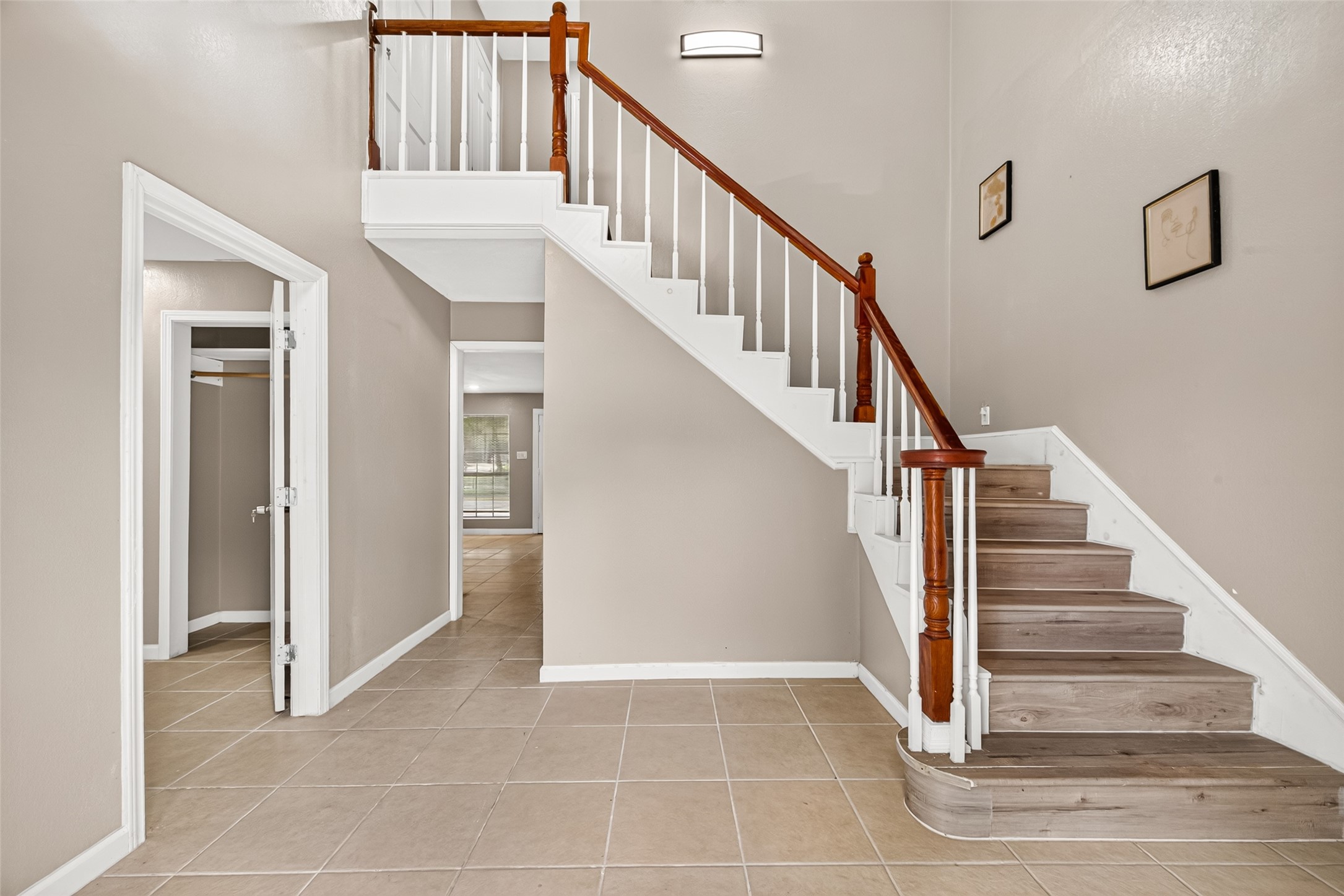 552 Roanoke Drive, Conroe, TX 77302