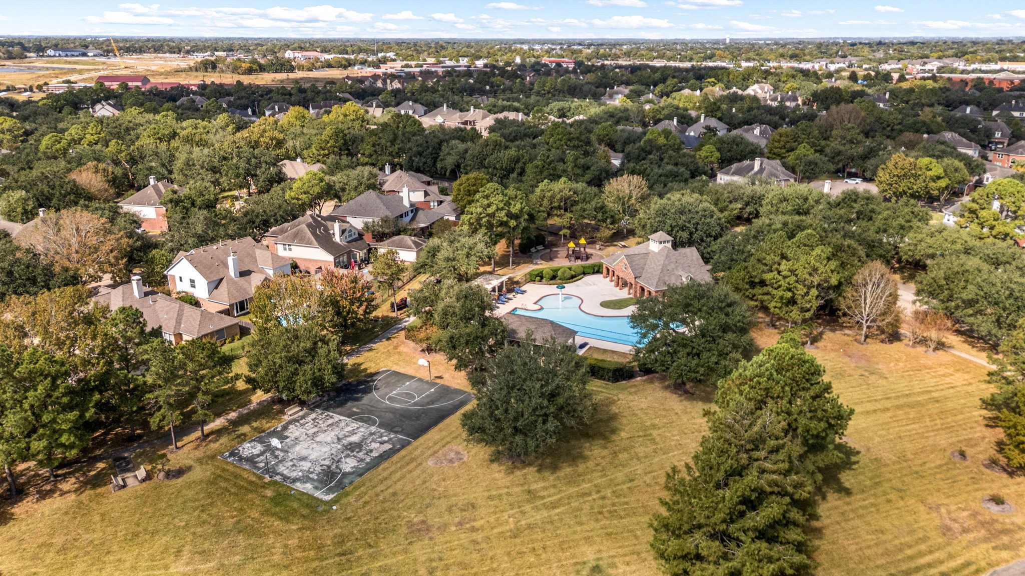 3100 Red Maple Drive, Friendswood, TX 77546