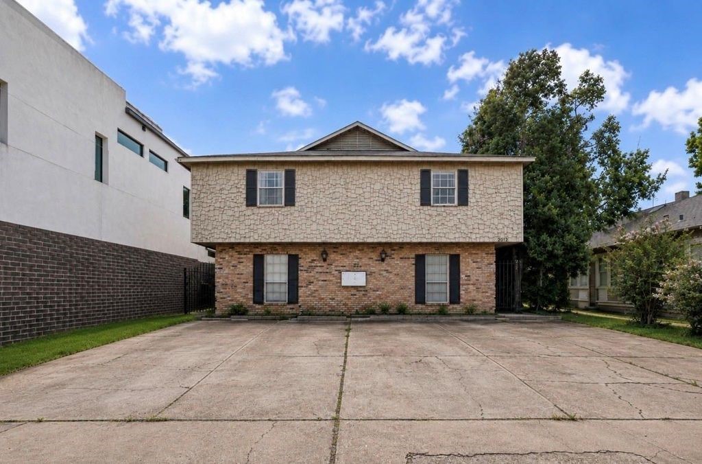 2012 Brun St, #A, Houston, TX 77019