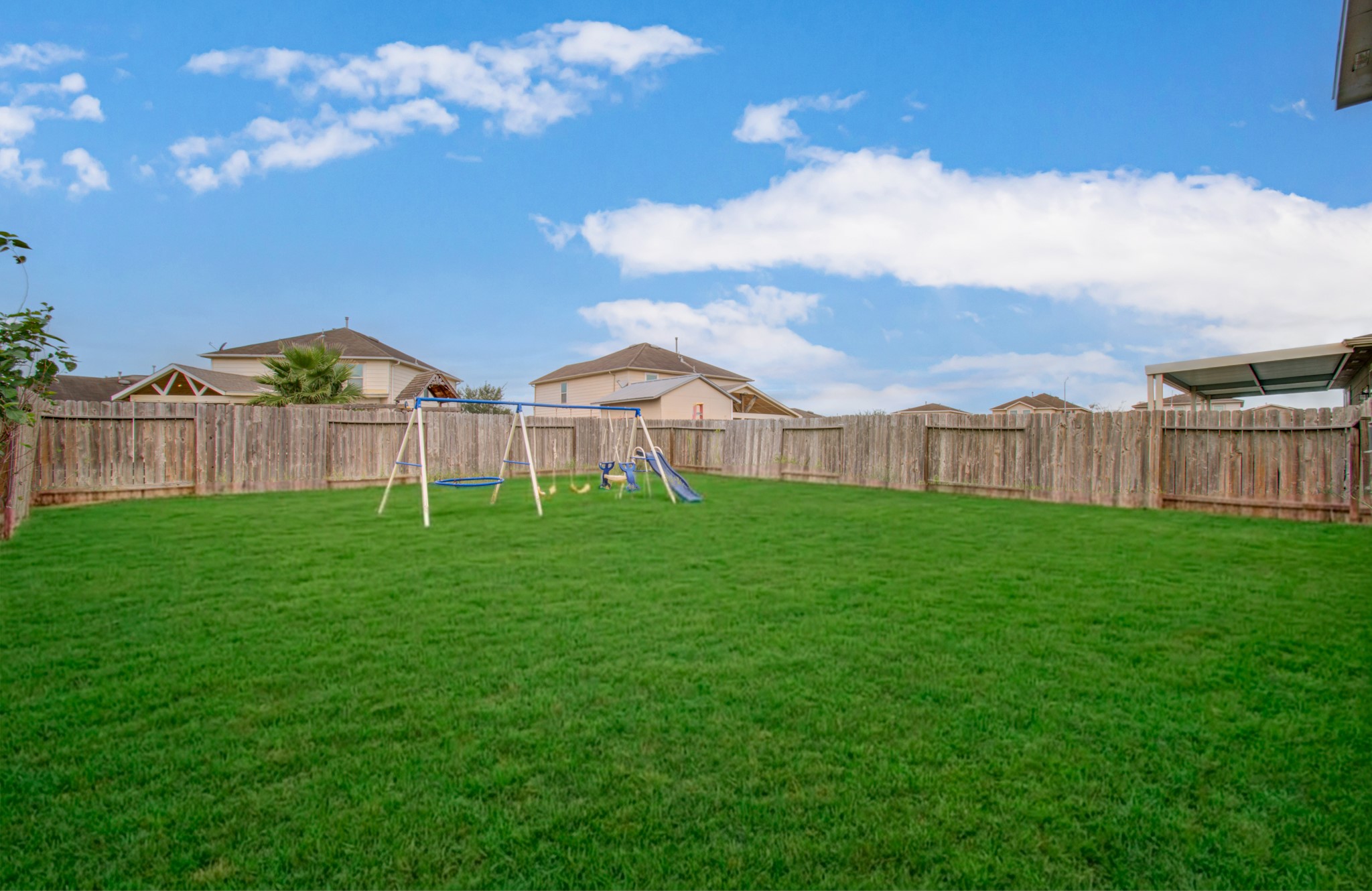 14114 Mystic Shores Lane, Houston, TX 77048
