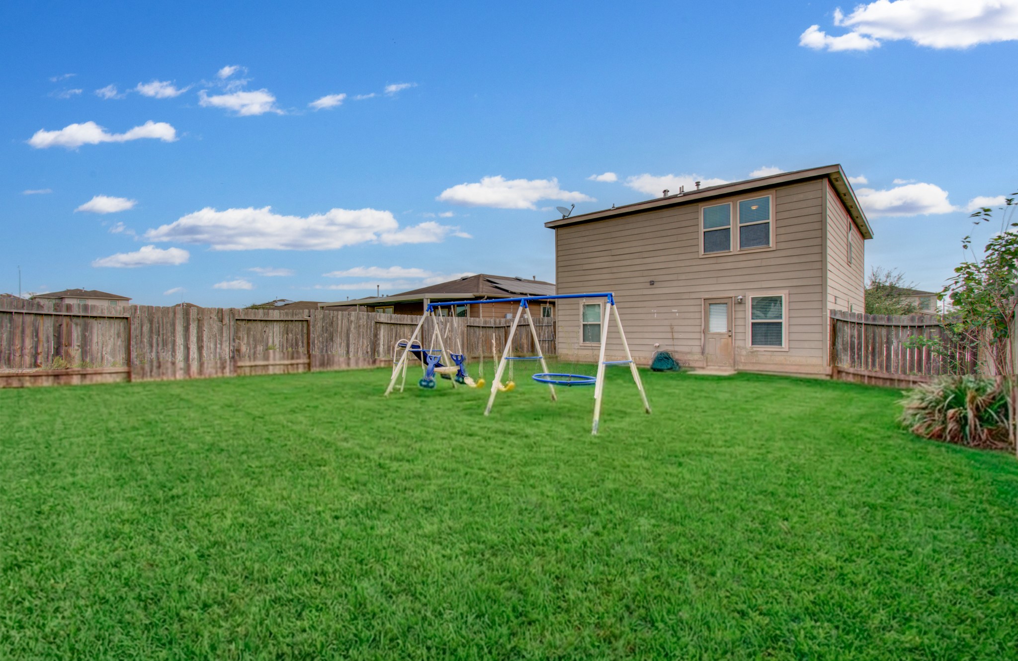 14114 Mystic Shores Lane, Houston, TX 77048