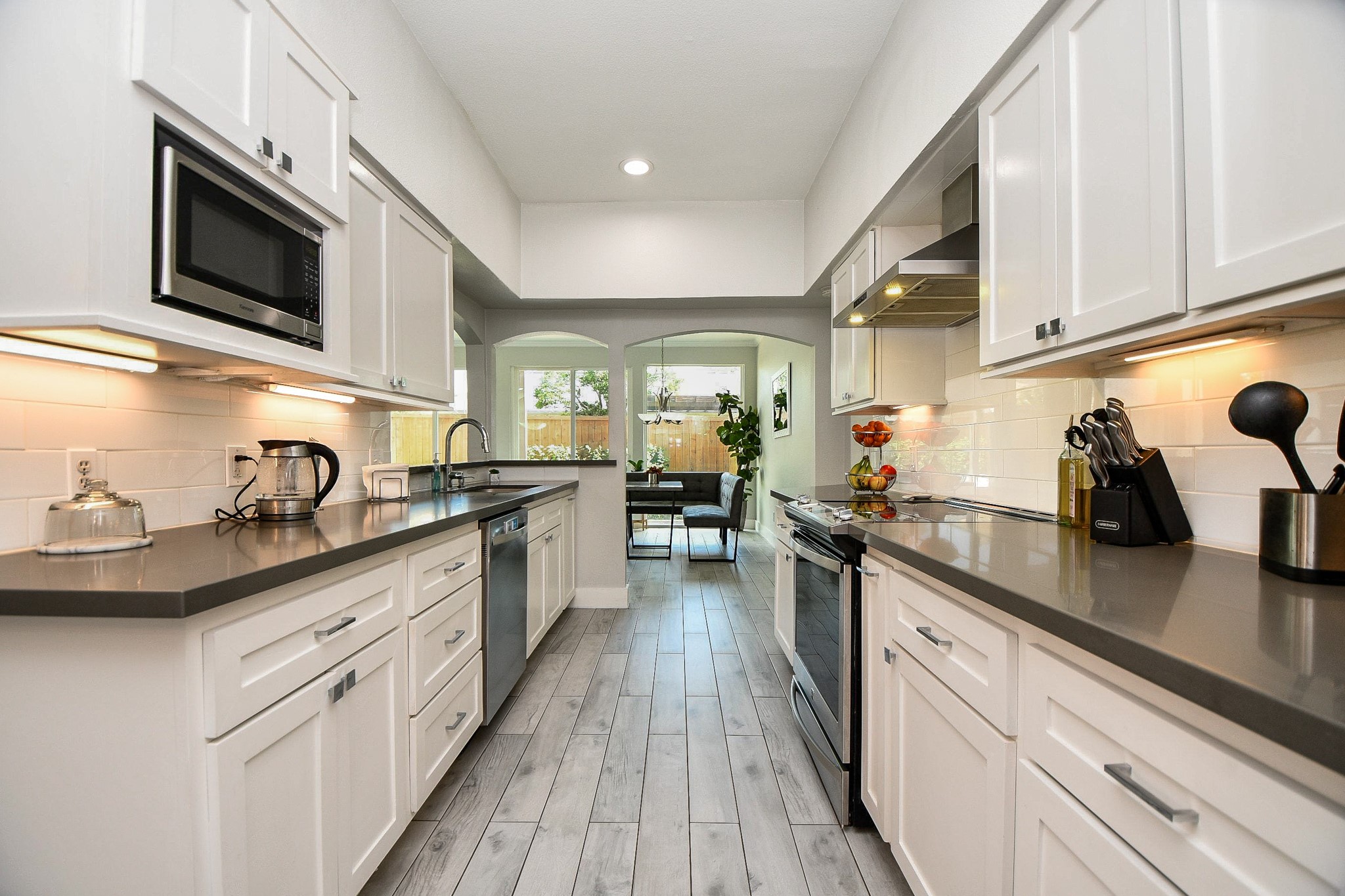 811 Bayou River Drive, Houston, TX 77079