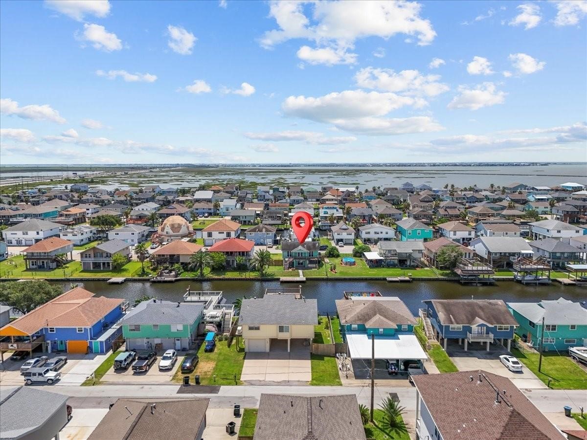 868 Bonita Street, Bayou Vista, TX 77563