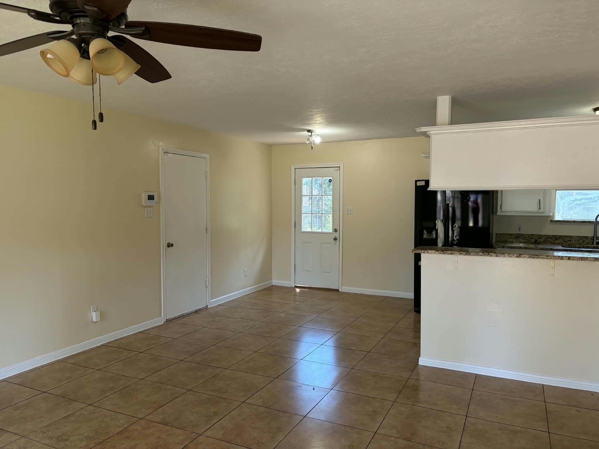 134 N Forest Drive, Willis, TX 77378