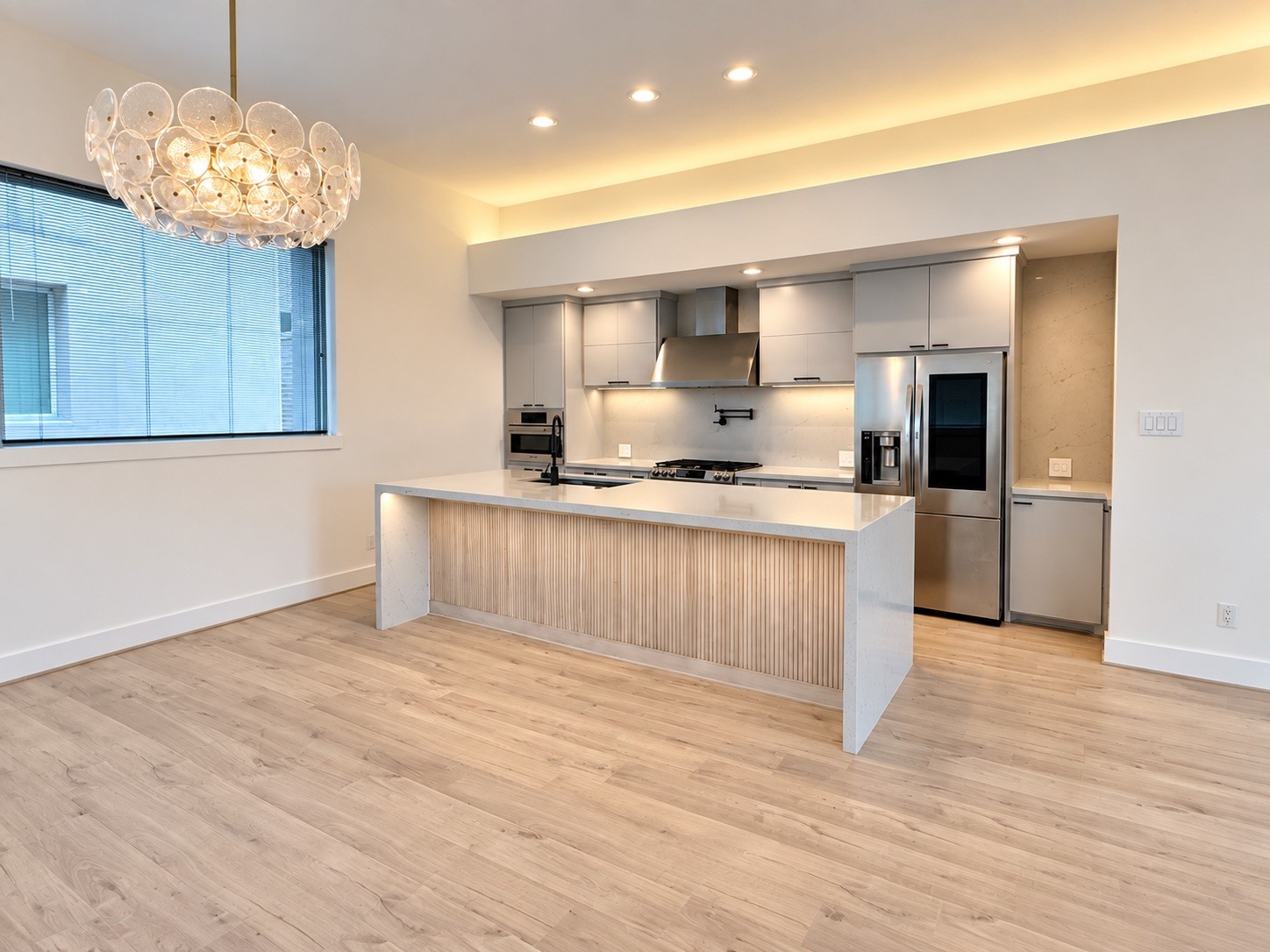 1703 Beall Street, Houston, TX 77008 1703 Beall Street, Houston, TX 77008