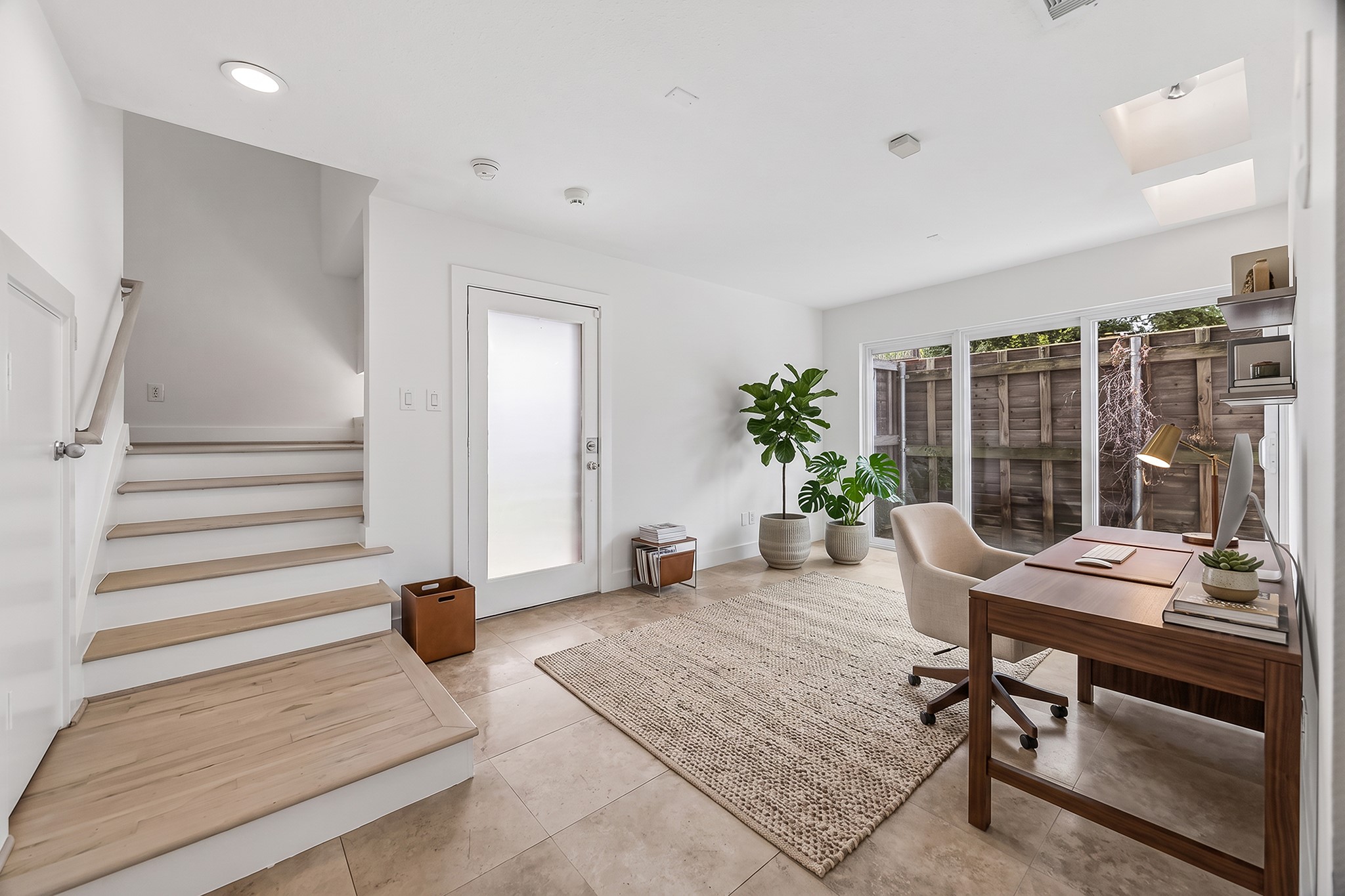 Virtually furnished