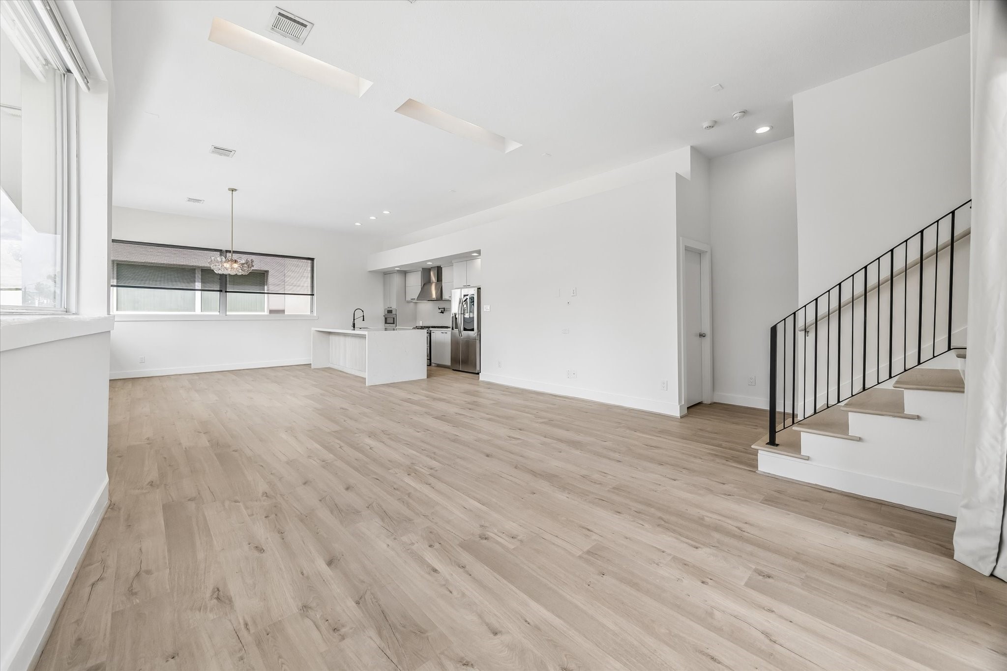1703 Beall Street, Houston, TX 77008