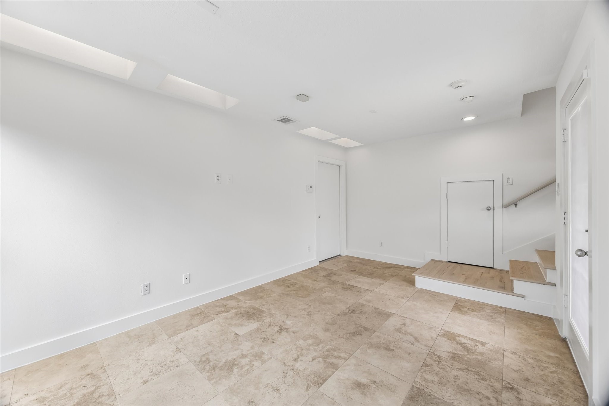 1703 Beall Street, Houston, TX 77008