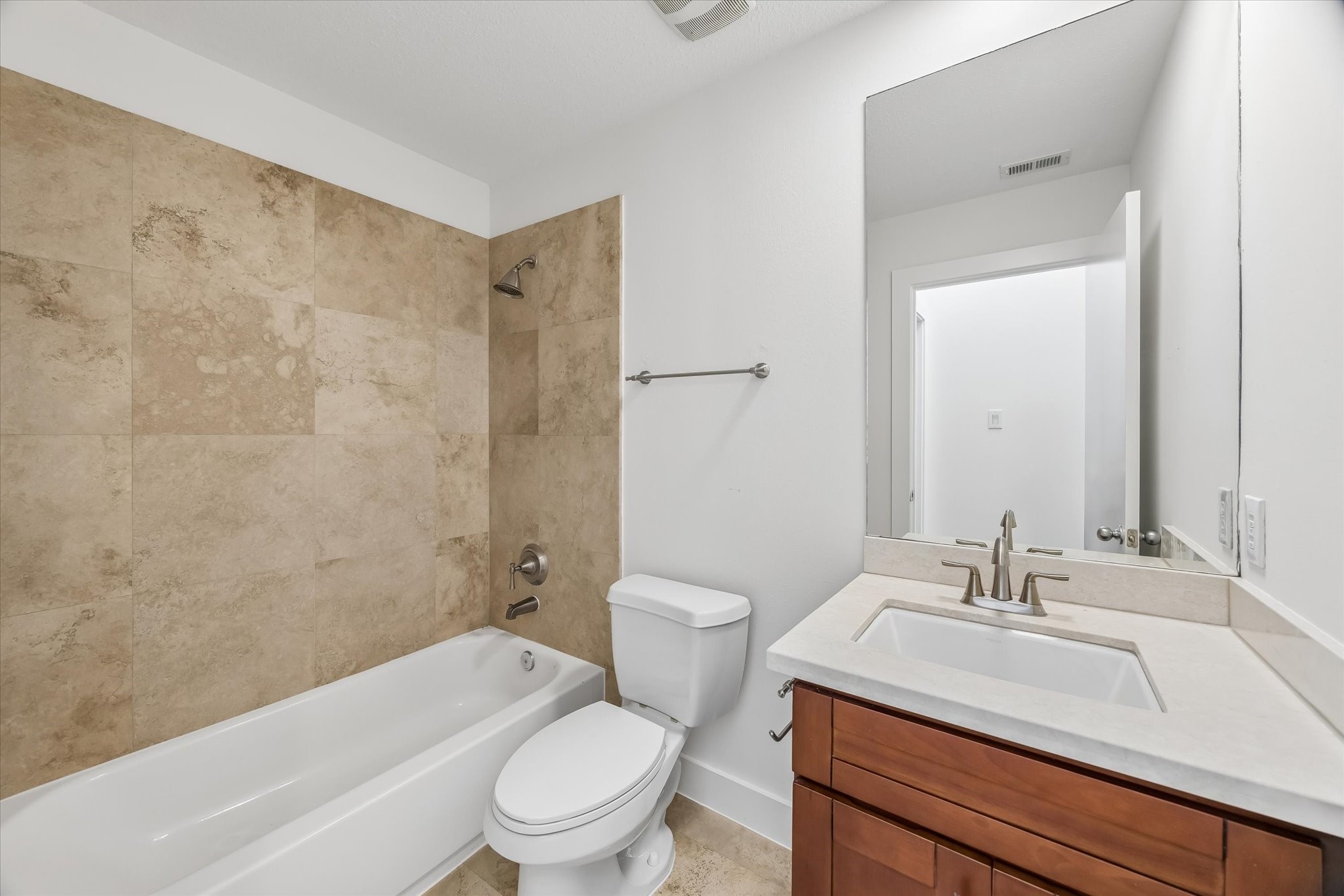1703 Beall Street, Houston, TX 77008