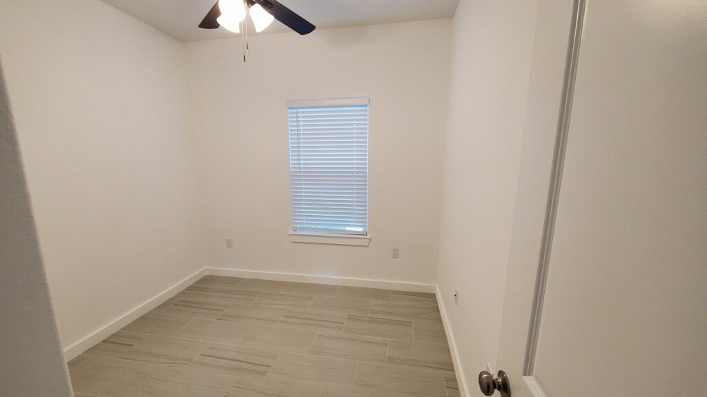 11976 Canal Street, Willis, TX 77318