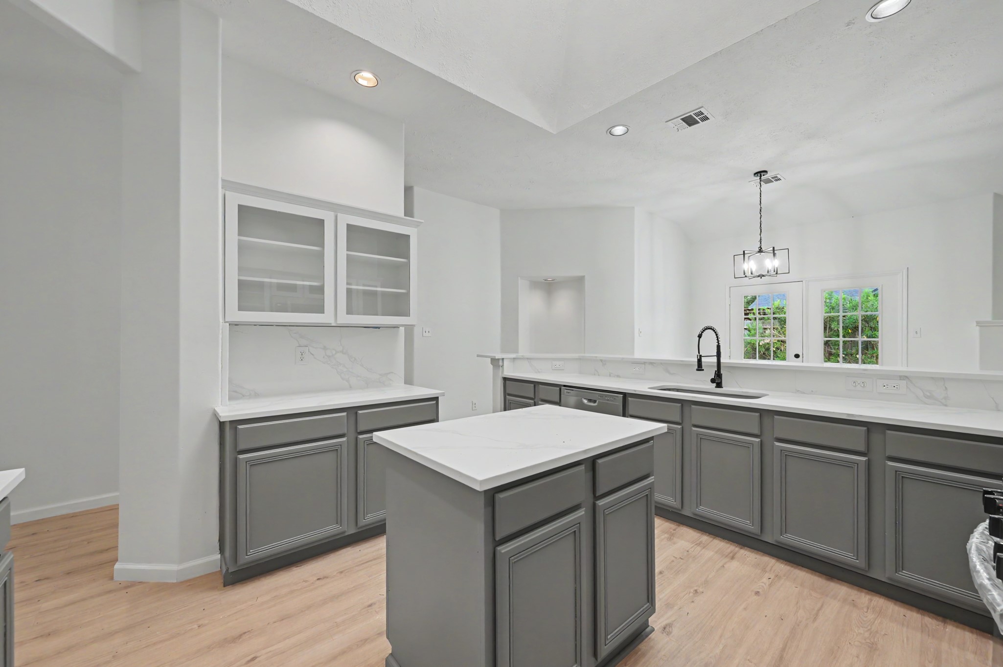 17107 Mountain Crest Drive, Spring, TX 77379