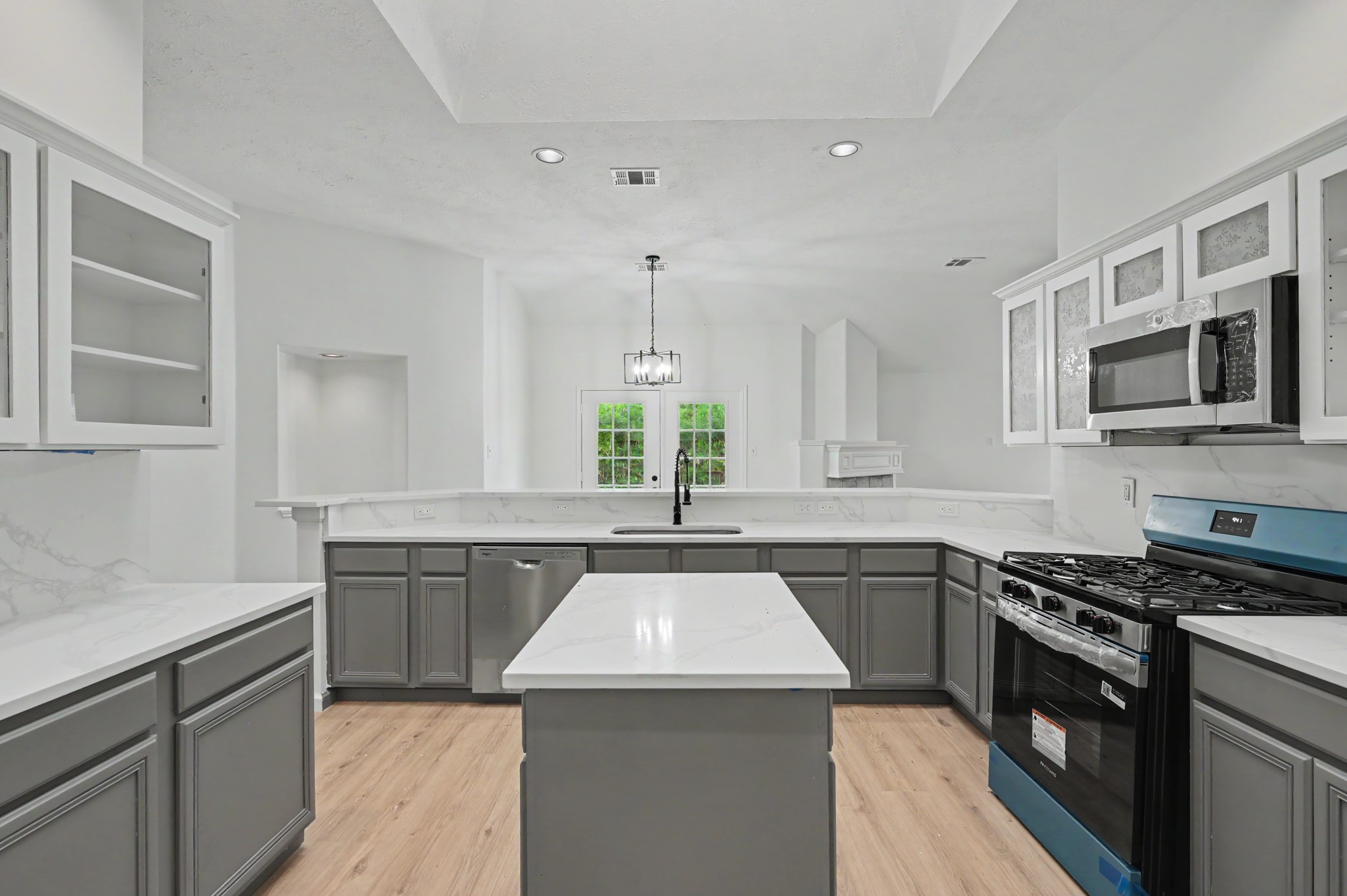 17107 Mountain Crest Drive, Spring, TX 77379