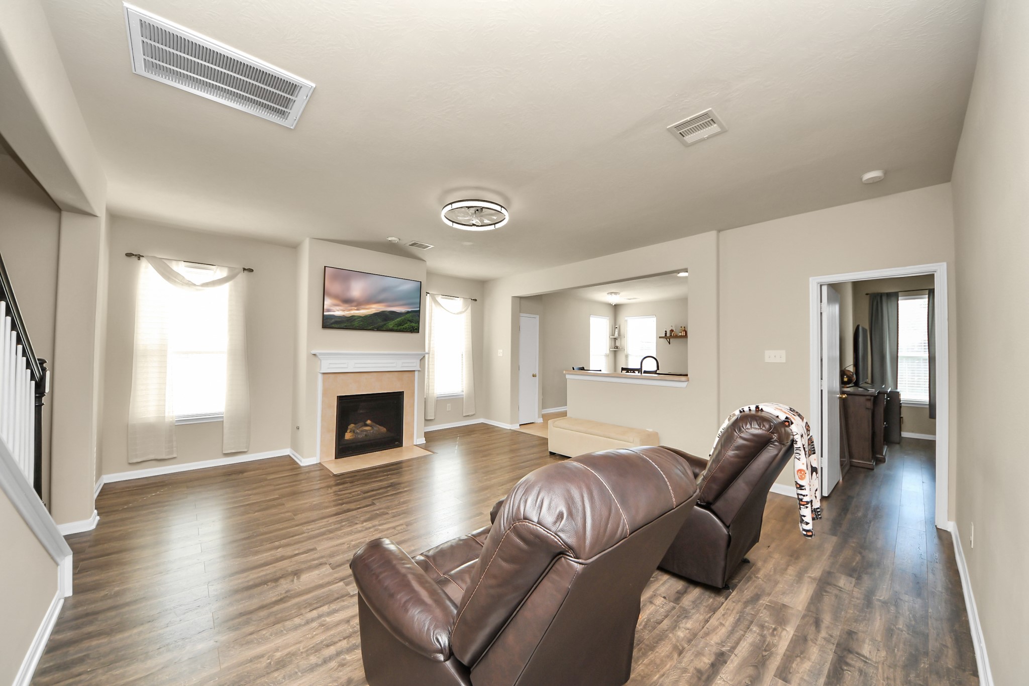 10826 Shannon Mills Lane, Houston, TX 77075