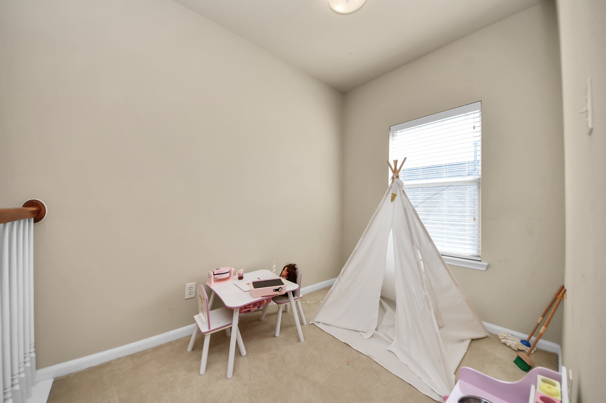 10826 Shannon Mills Lane, Houston, TX 77075