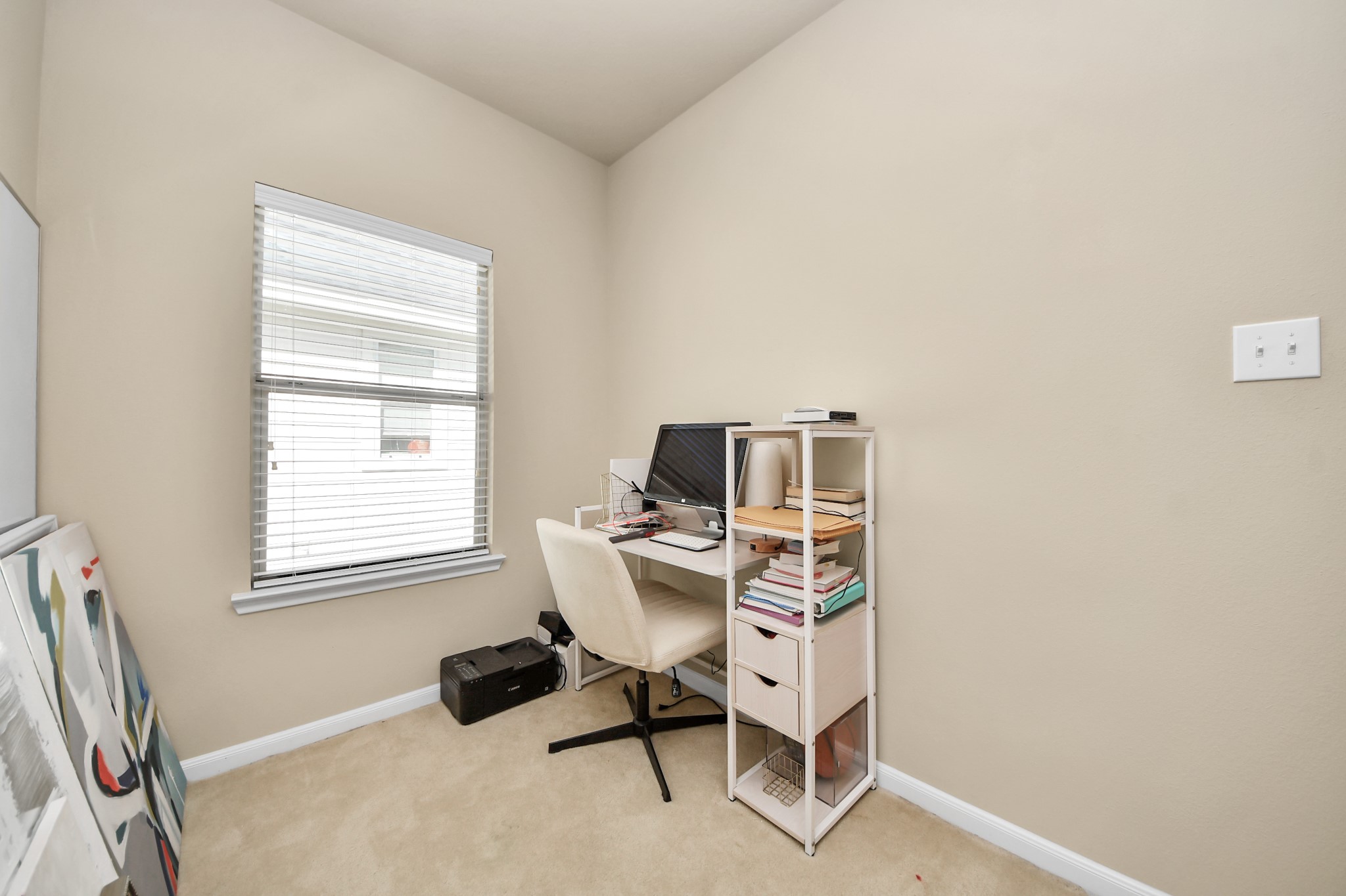 Upstairs office space/nook