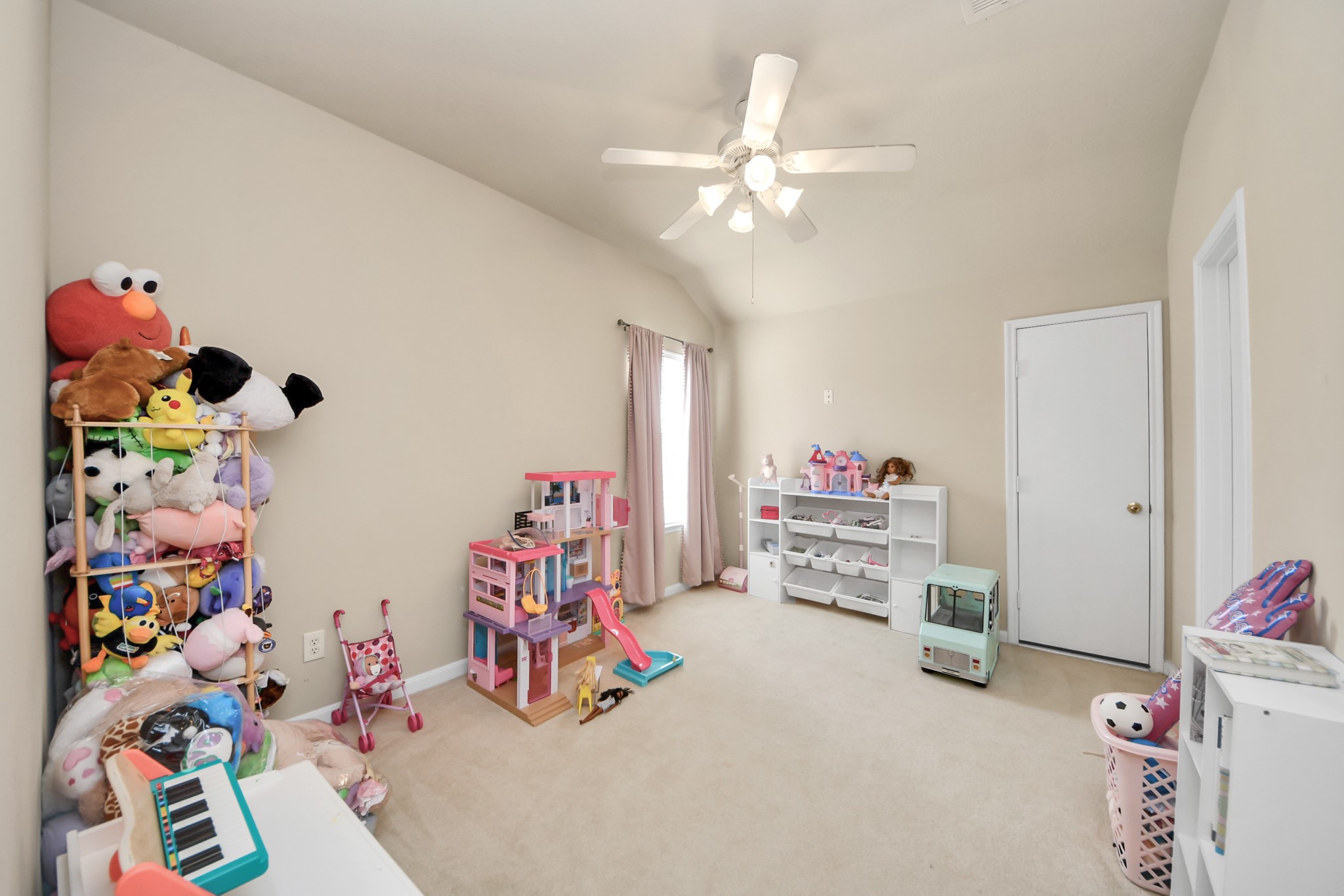 10826 Shannon Mills Lane, Houston, TX 77075