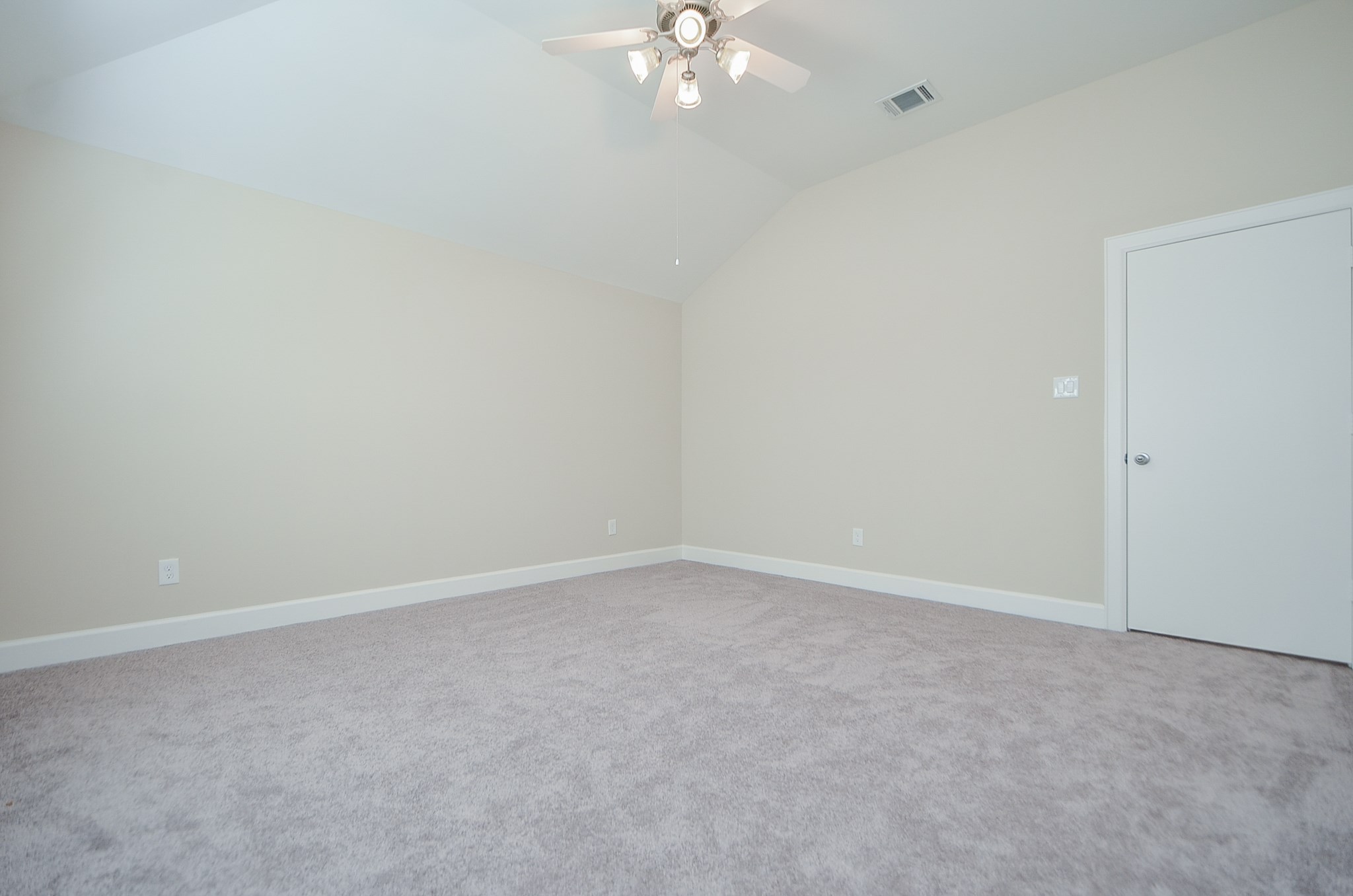 924 E 39th Street, Houston, TX 77022