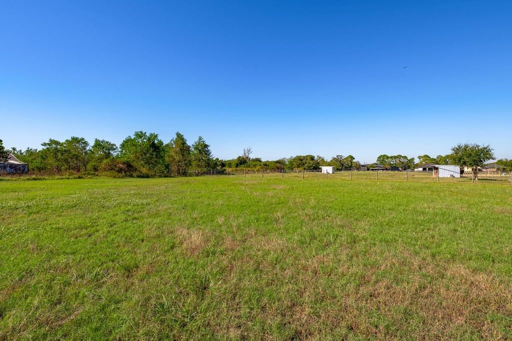 4922 Avenue O, Santa Fe, TX 77510 4922 Avenue O, Santa Fe, TX 77510