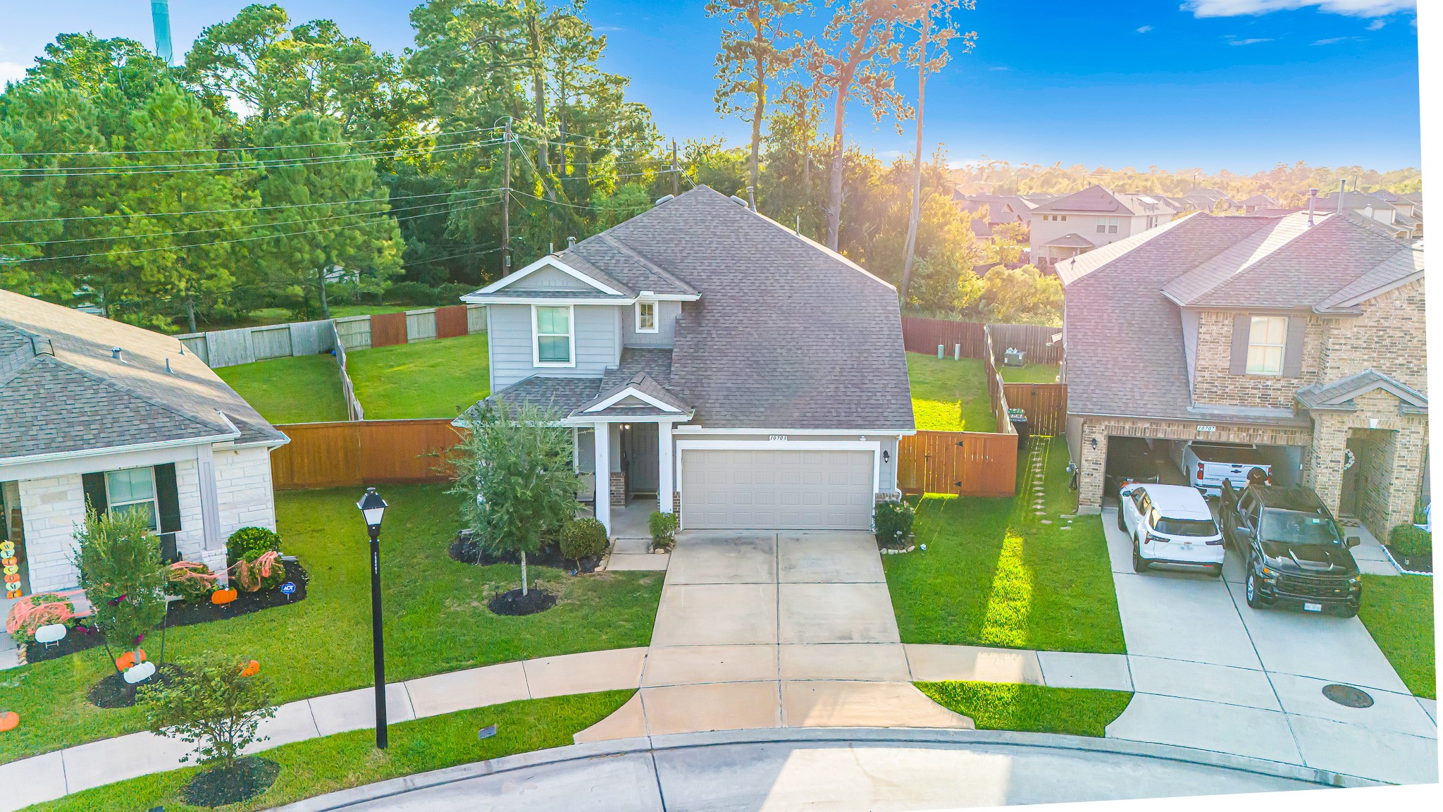 10703 Nyla Spring Street, Houston, TX 77016 10703 Nyla Spring Street, Houston, TX 77016