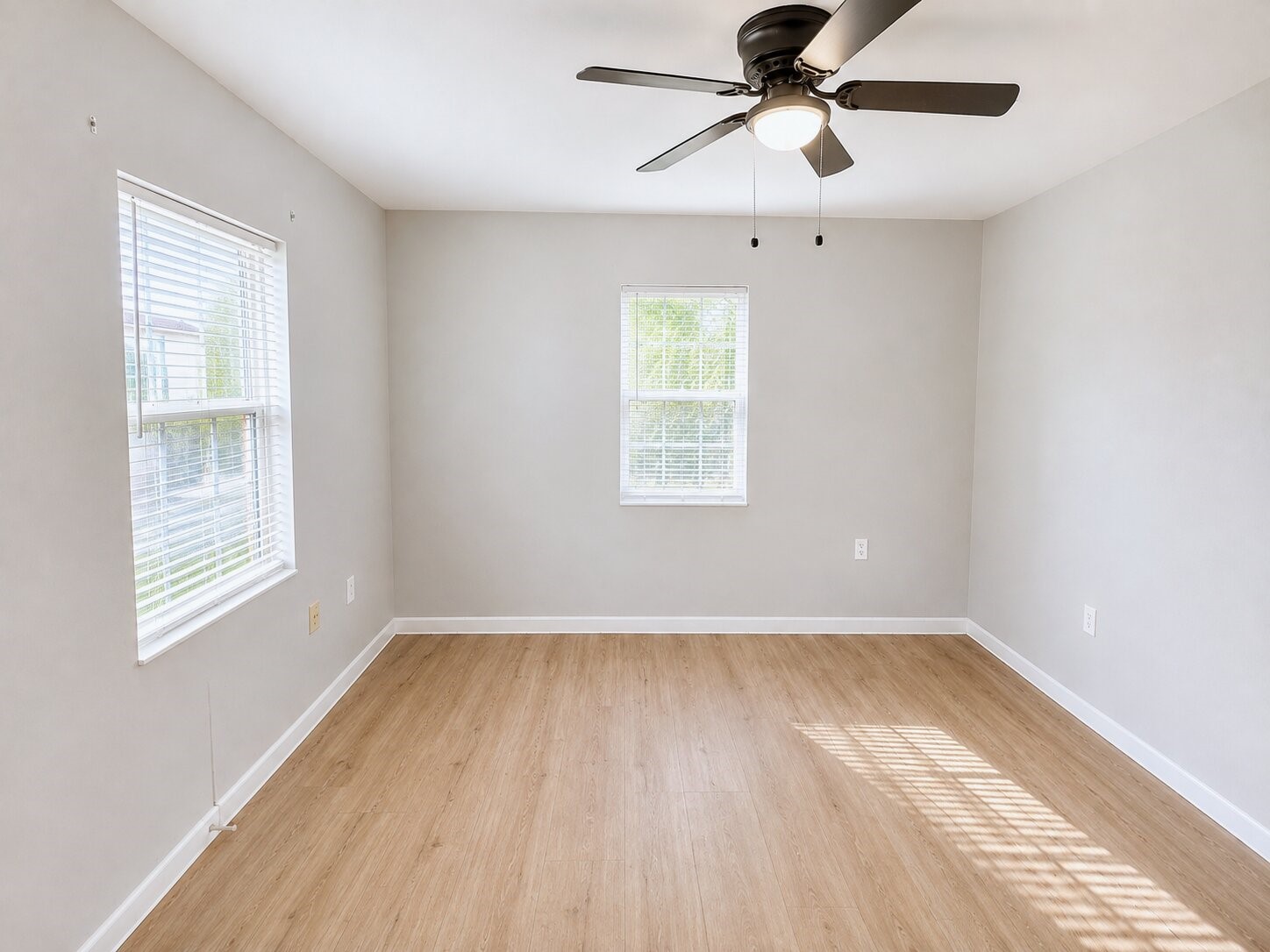 15519 Highway 6, Santa Fe, TX 77517
