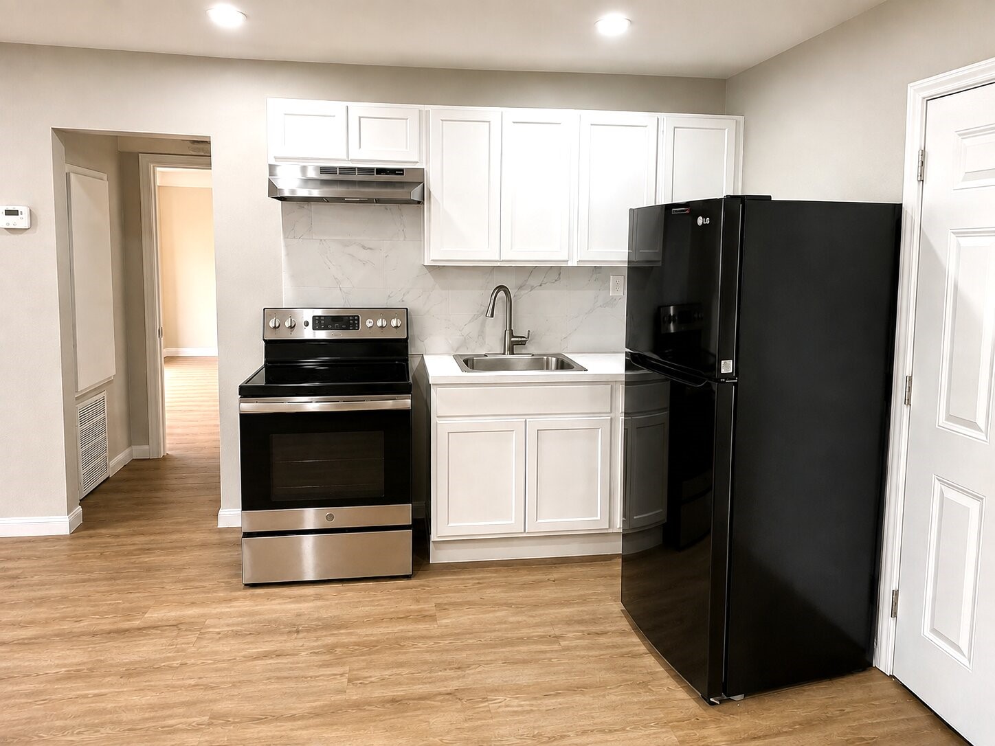 15519 Highway 6, Santa Fe, TX 77517