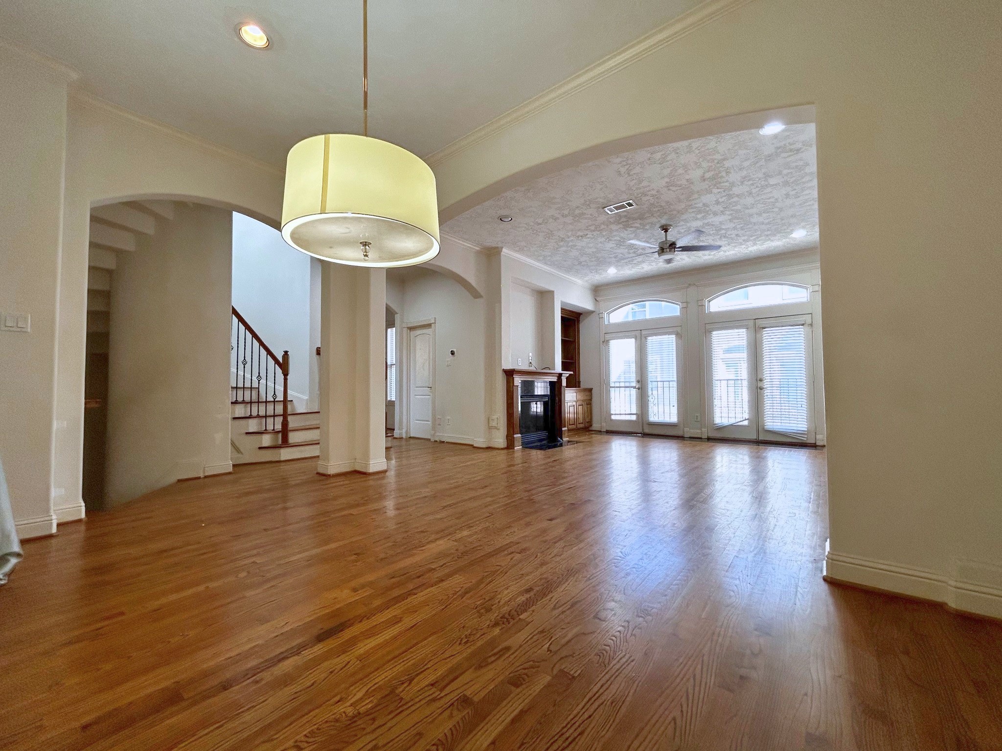 5206 Nett Street, #B, Houston, TX 77007 5206 Nett Street, #B, Houston, TX 77007