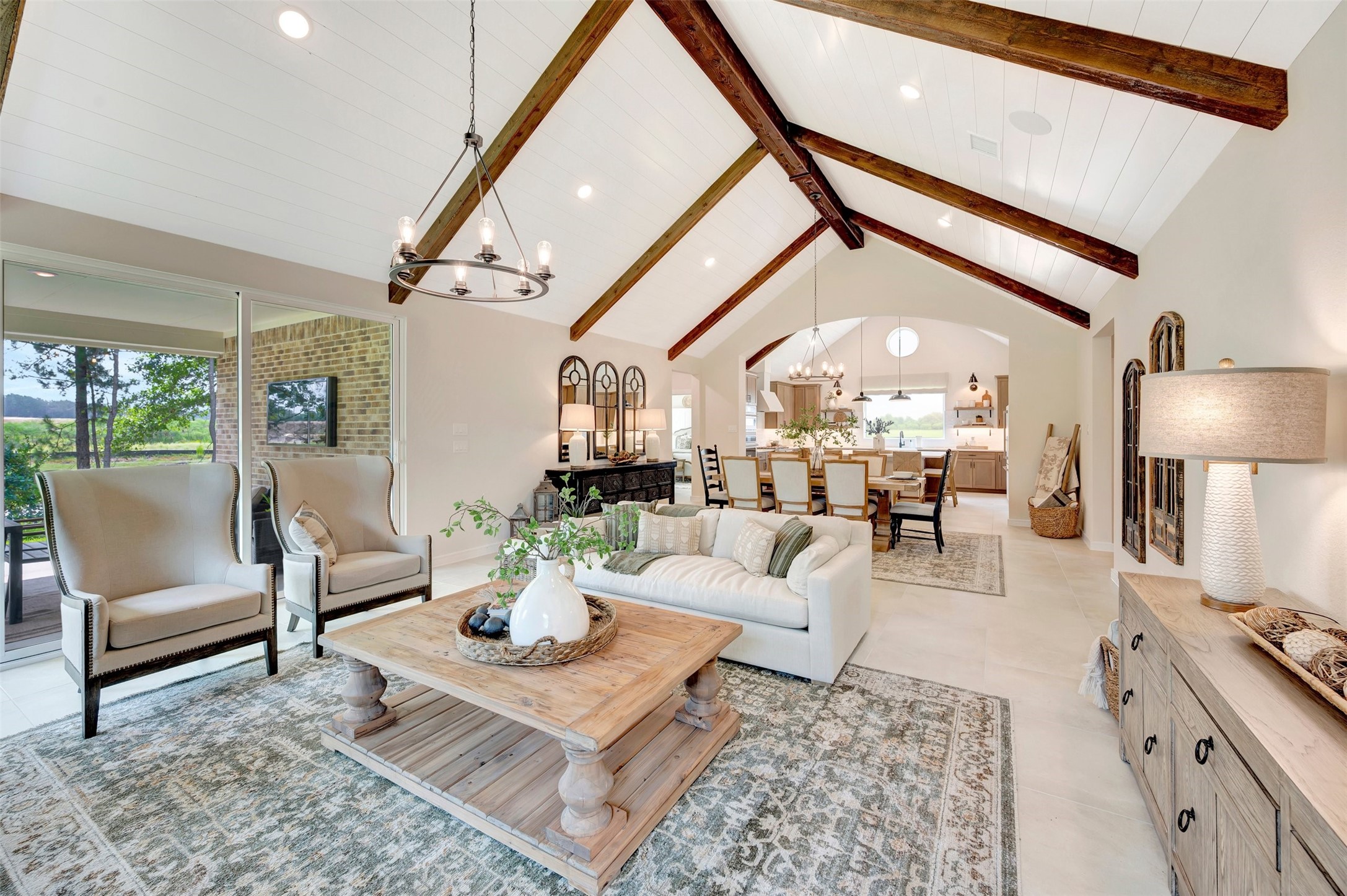 Bright and airy living area with vaulted ceilings (*Photo not of actual home and used for illustration purposes only.)