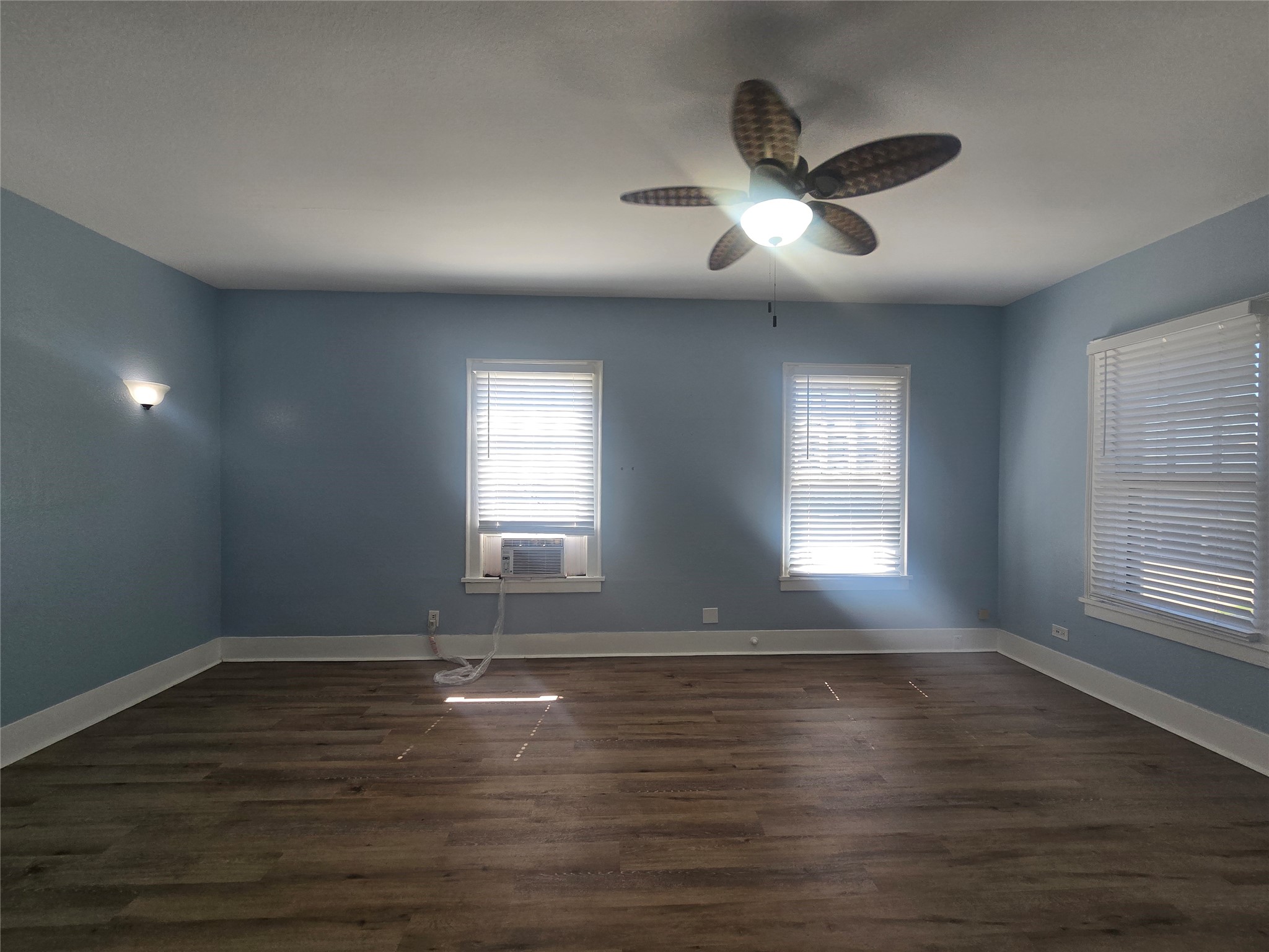 725 Broadway Avenue, #12, Galveston, TX 77550