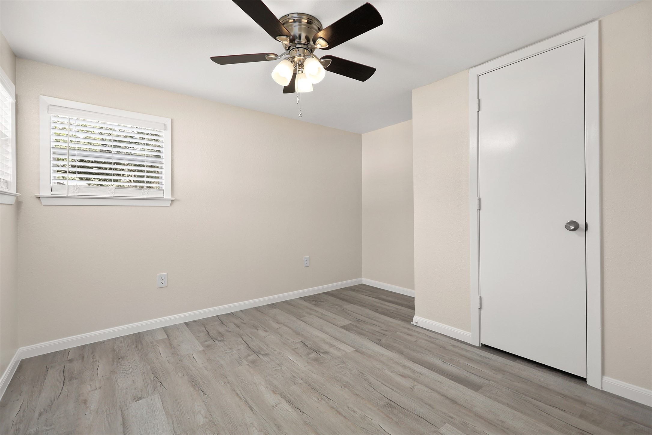 2222 N Austin Avenue, #2, Pearland, TX 77581