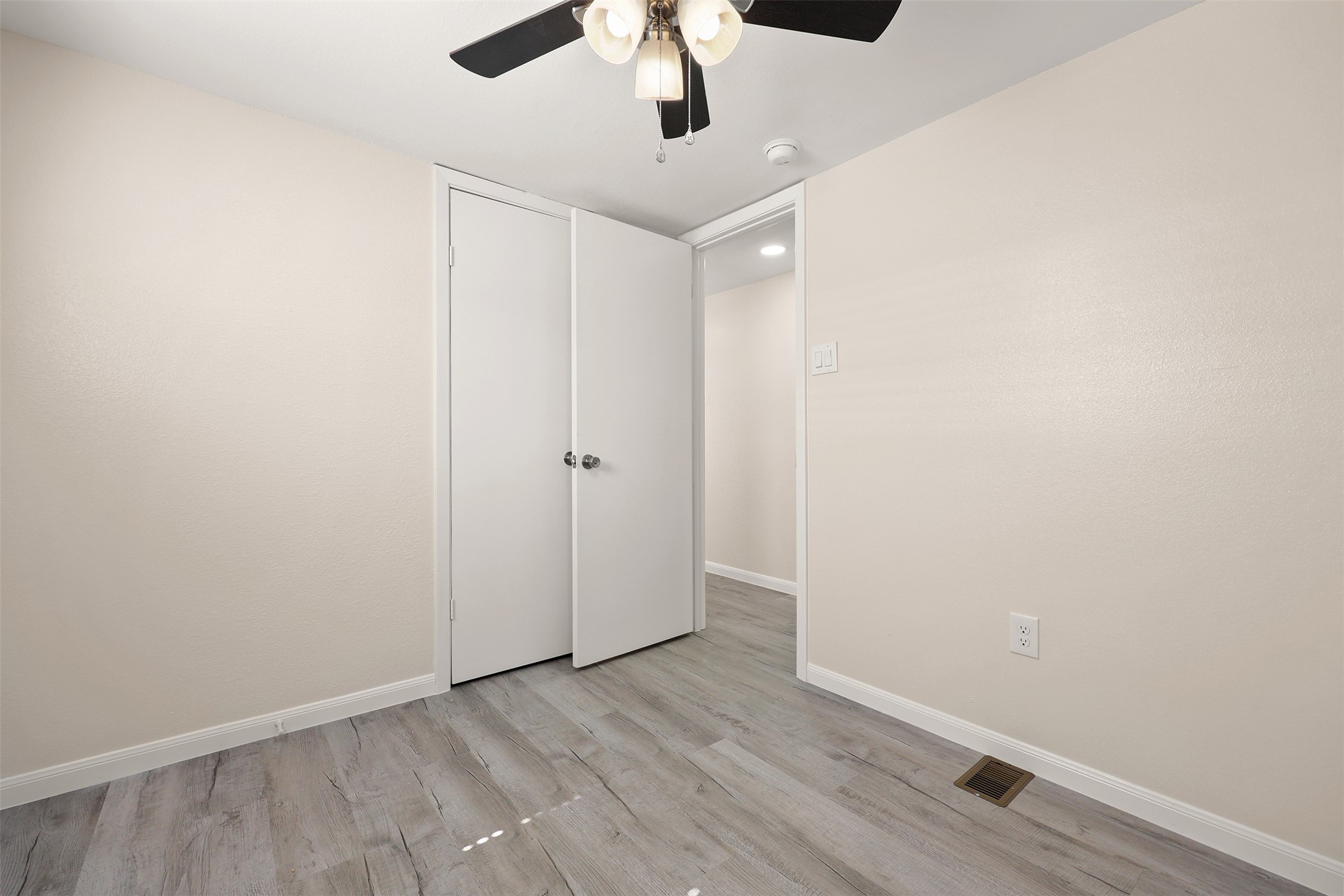 2222 N Austin Avenue, #2, Pearland, TX 77581