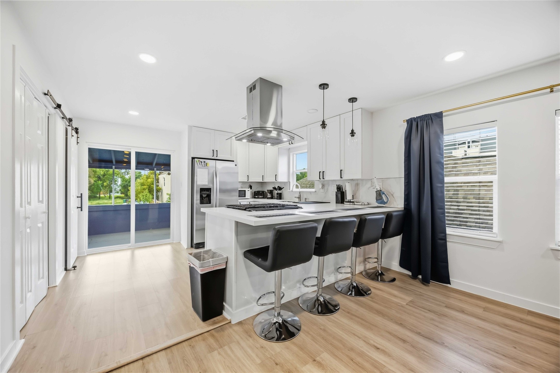 3108 Mcgowen Street, #B, Houston, TX 77004
